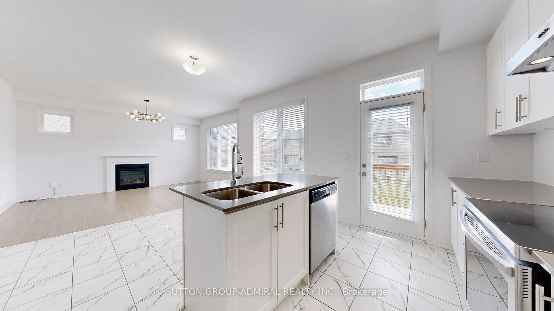 89 Kentledge Avenue