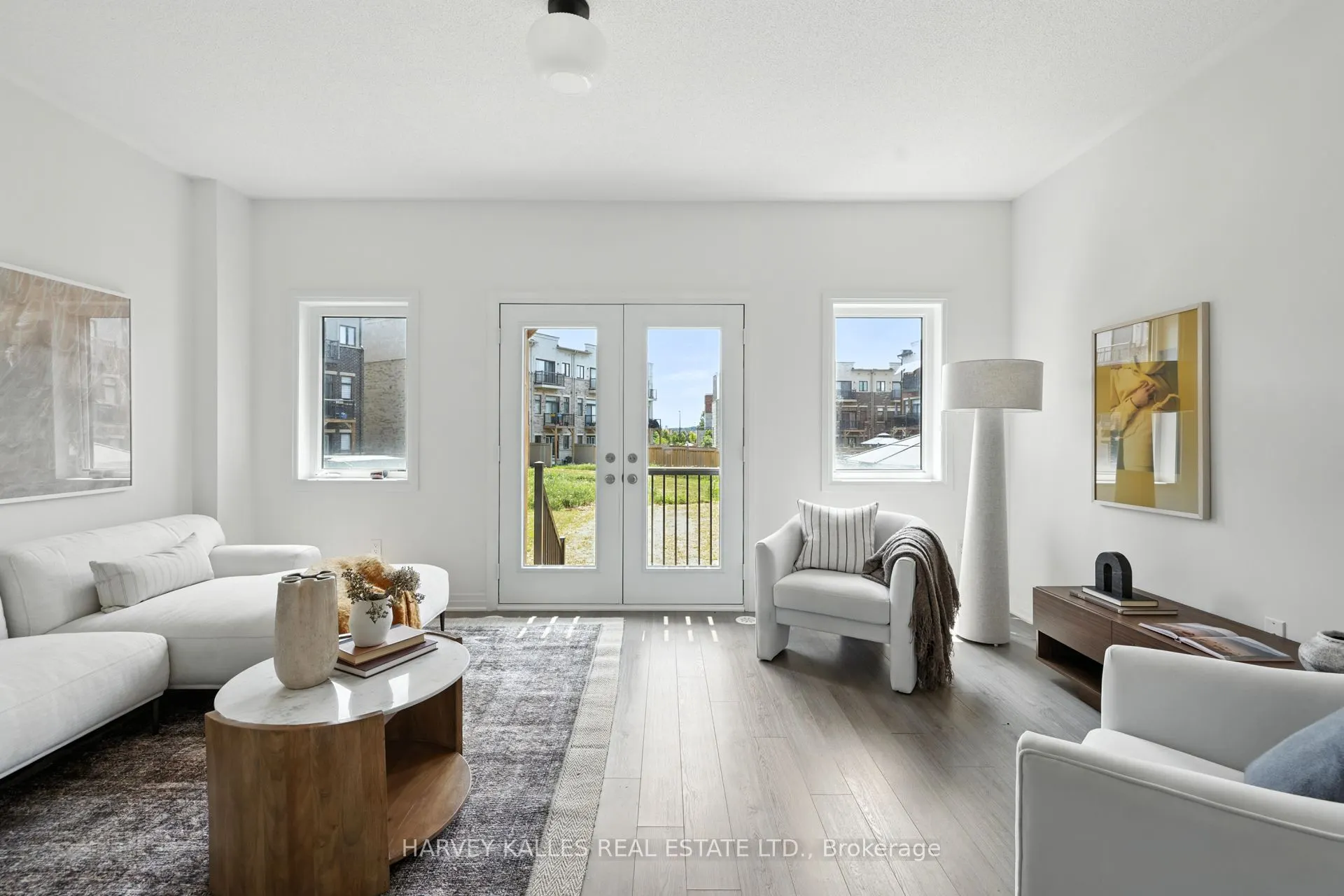 37 Arianna Crescent