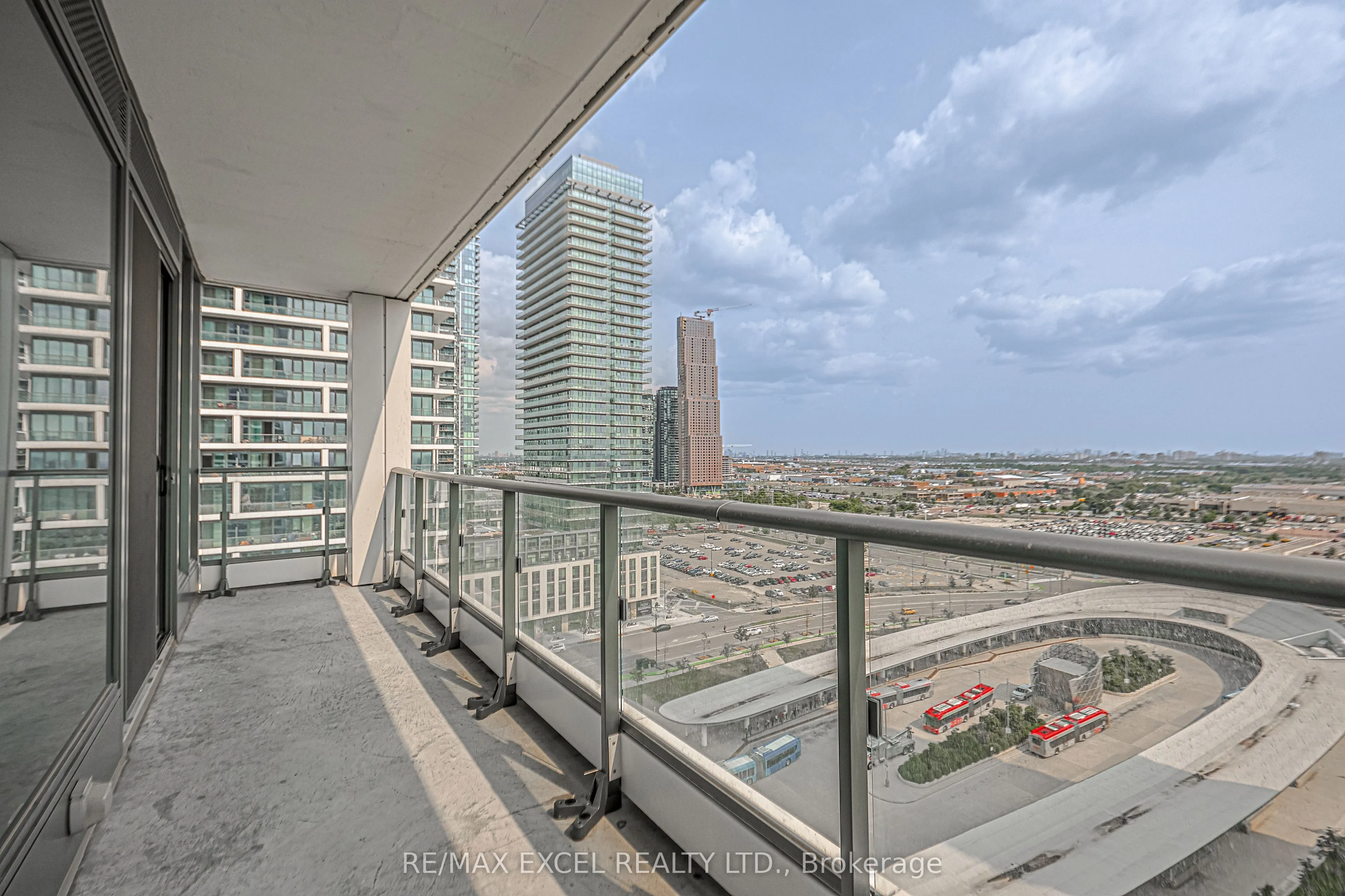 898 Portage Parkway, #1703