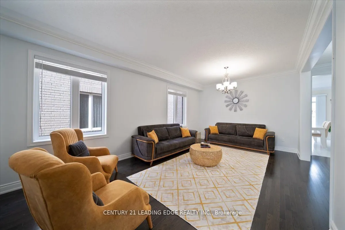 324 Chatfield Drive S