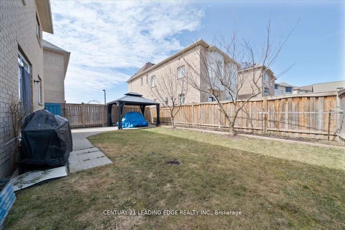 324 Chatfield Drive S