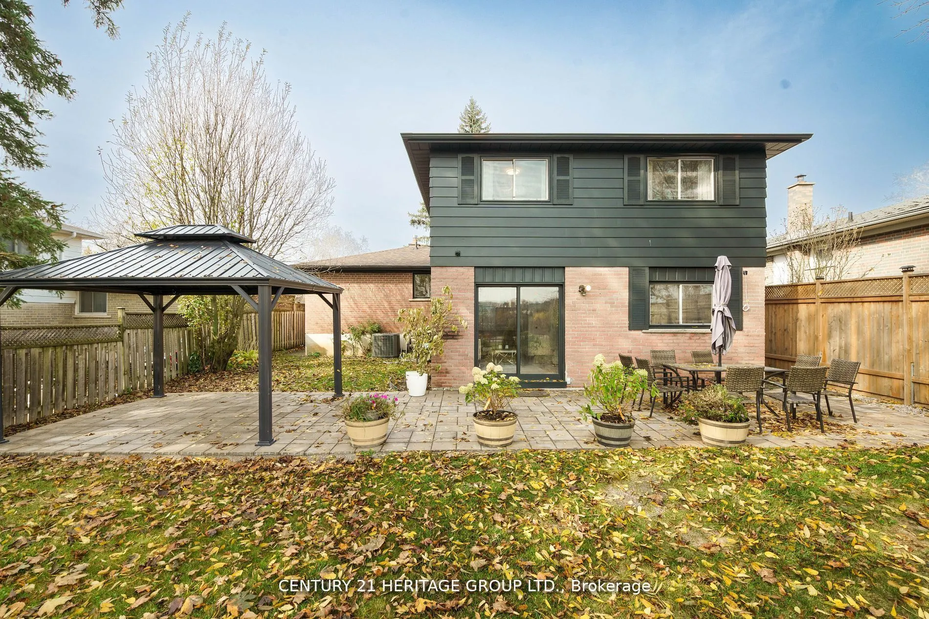 298 Roywood Crescent