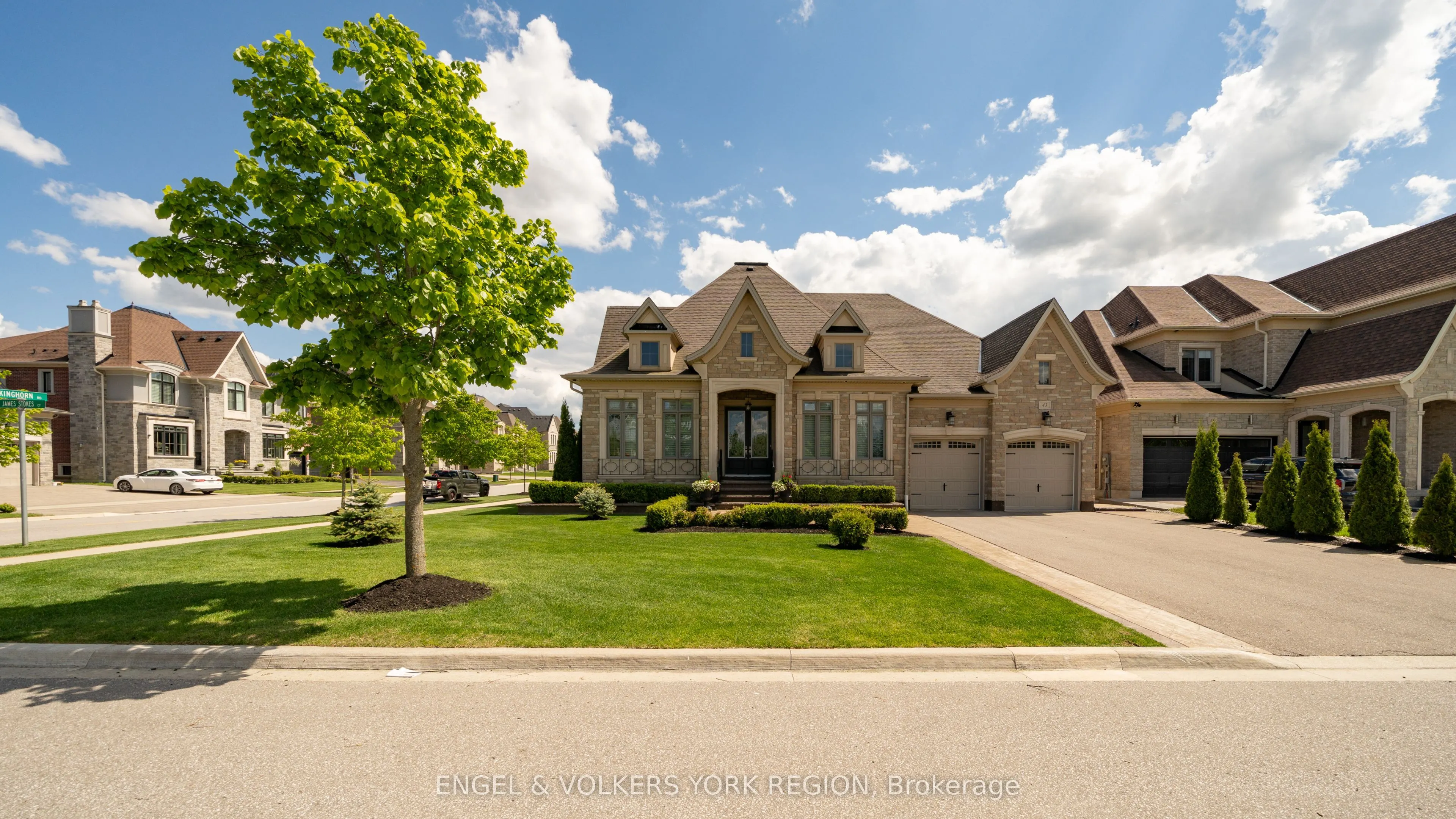 43 James Stokes Court