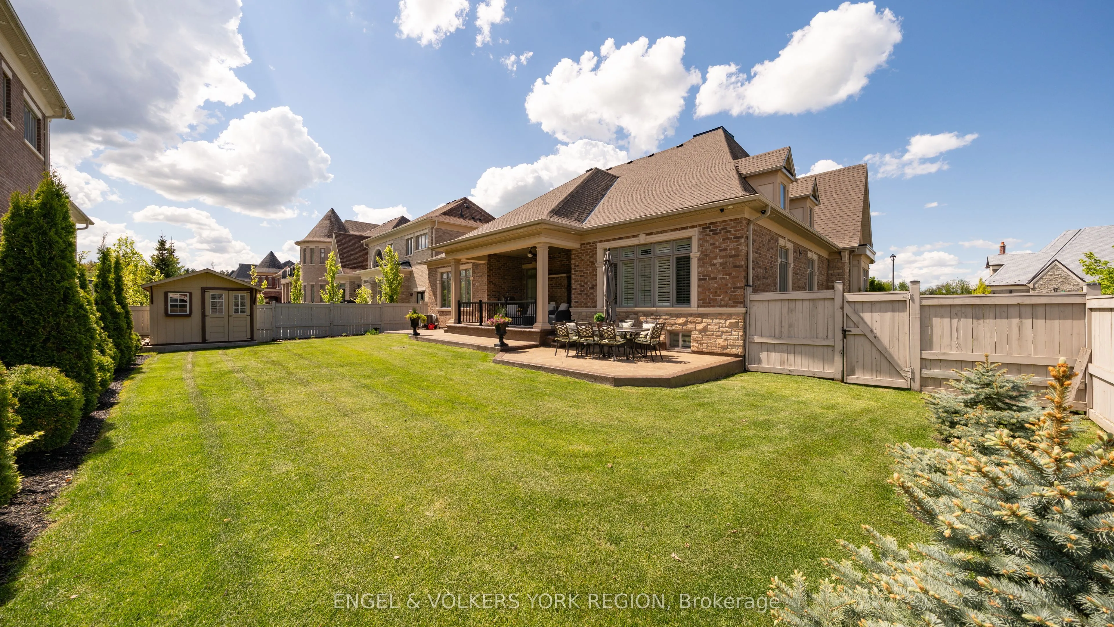 43 James Stokes Court