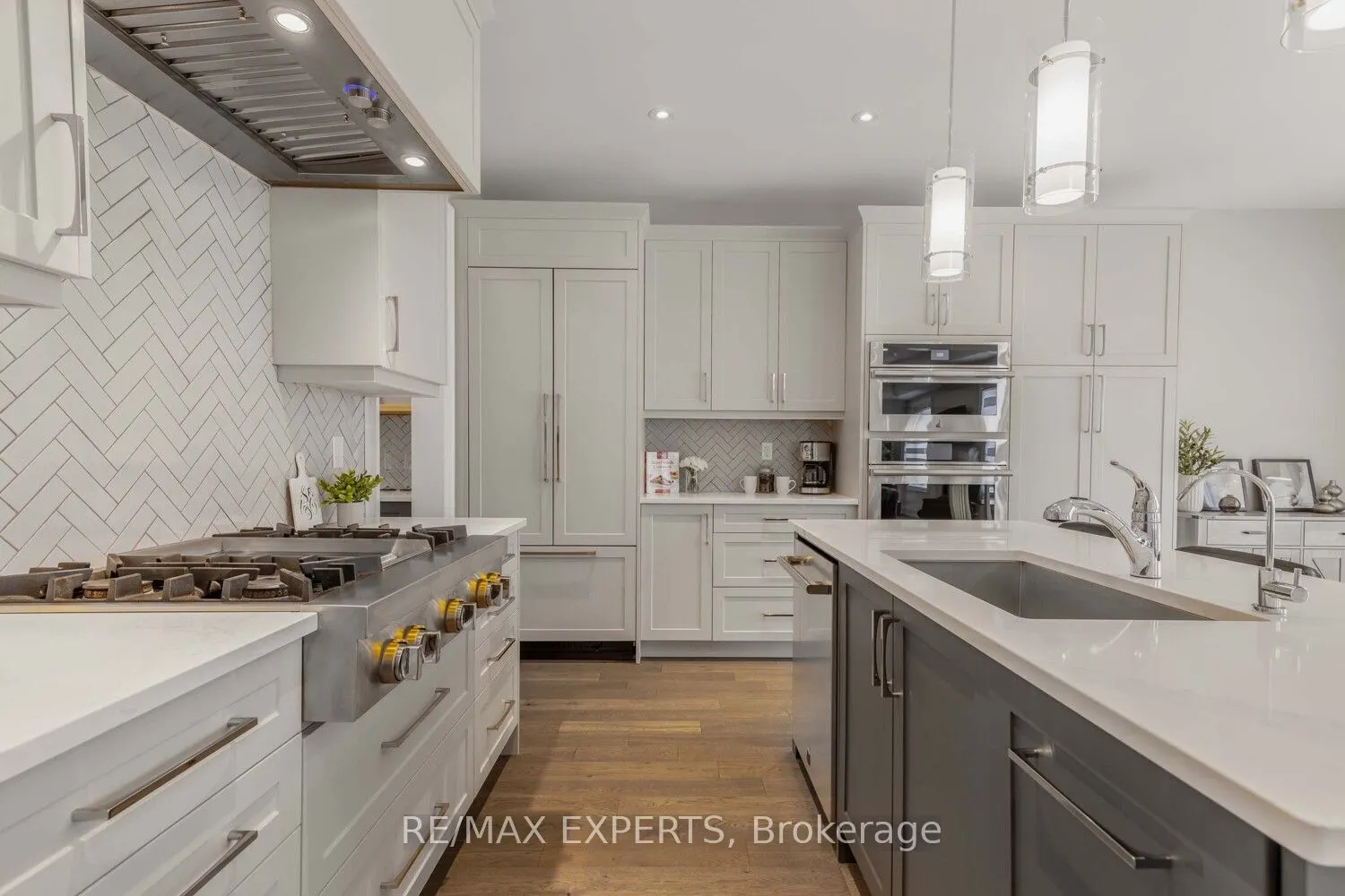 75 Bethpage Crescent