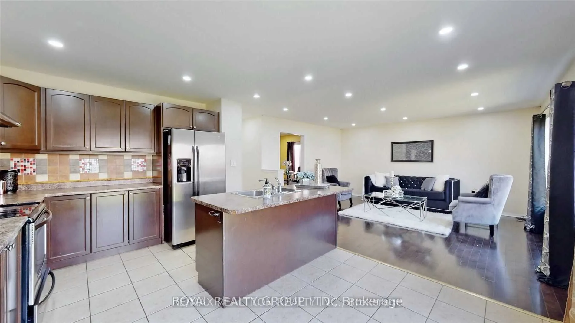16 Ferris Lane