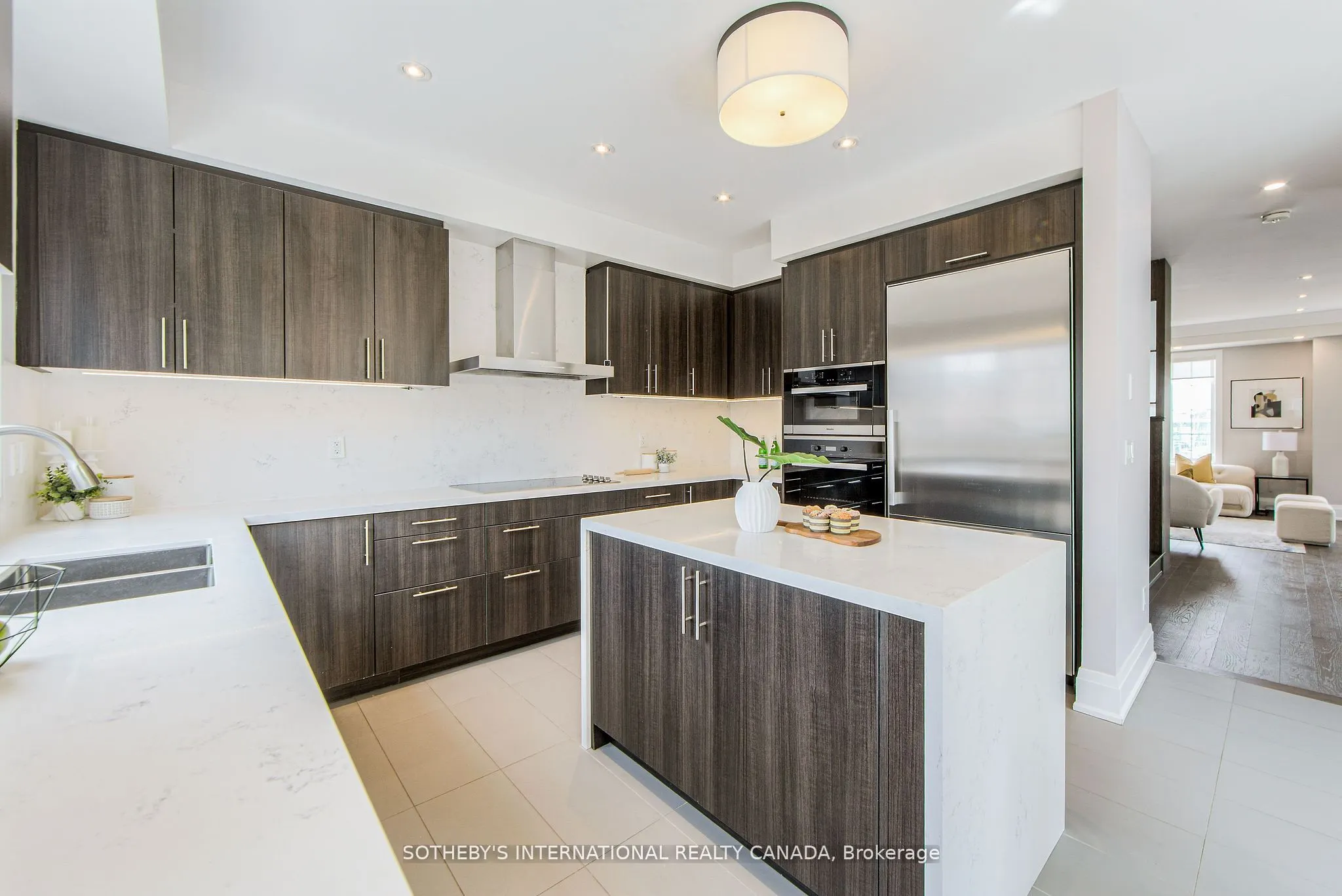 21 Sir Frederick Banting Way, #1