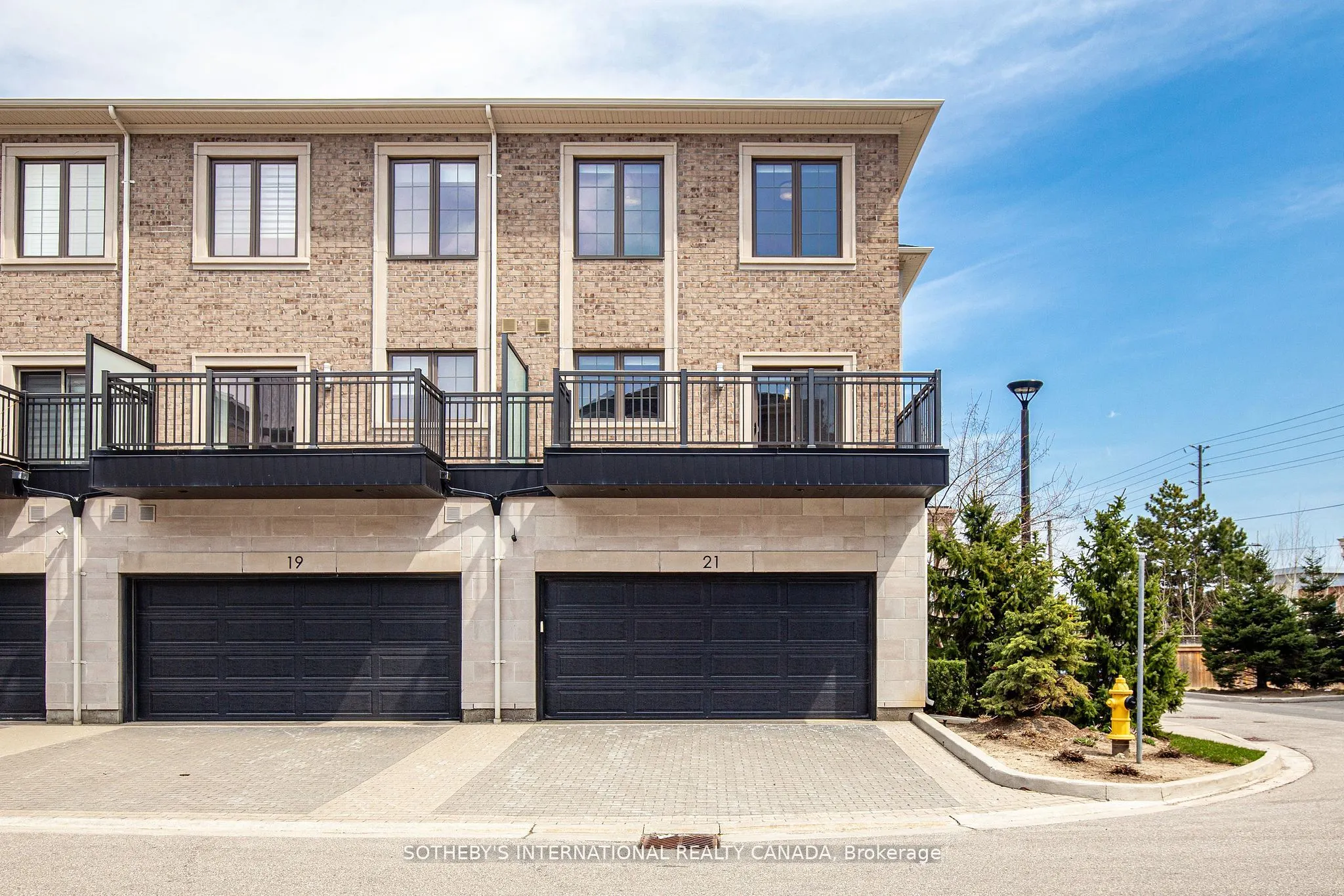 21 Sir Frederick Banting Way, #1