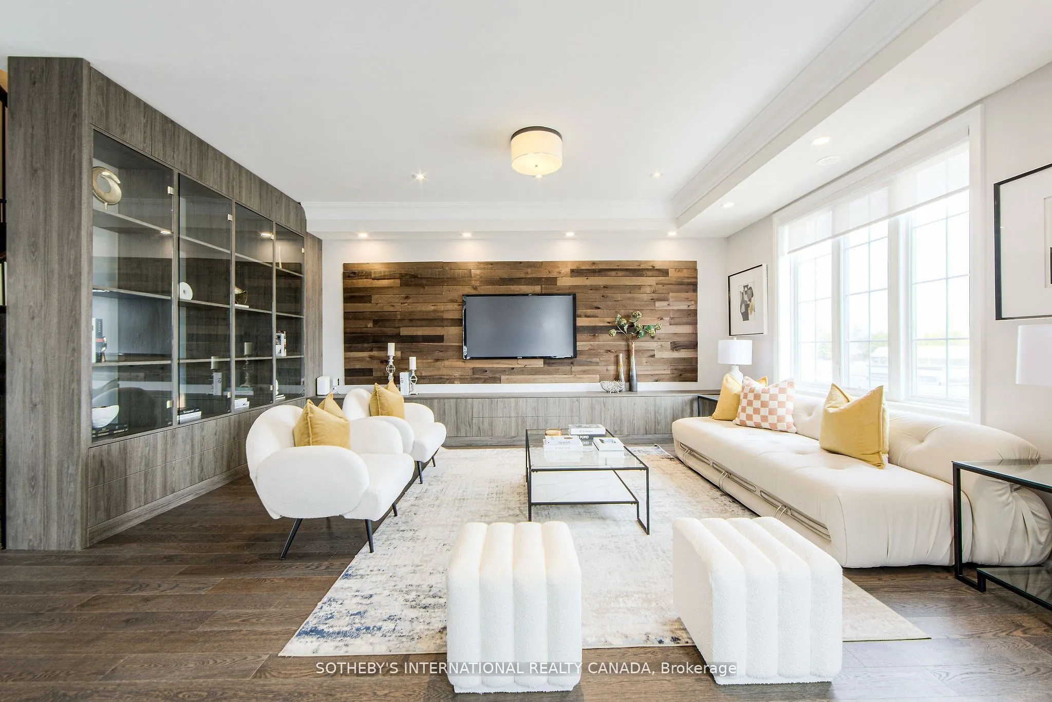 21 Sir Frederick Banting Way, #1