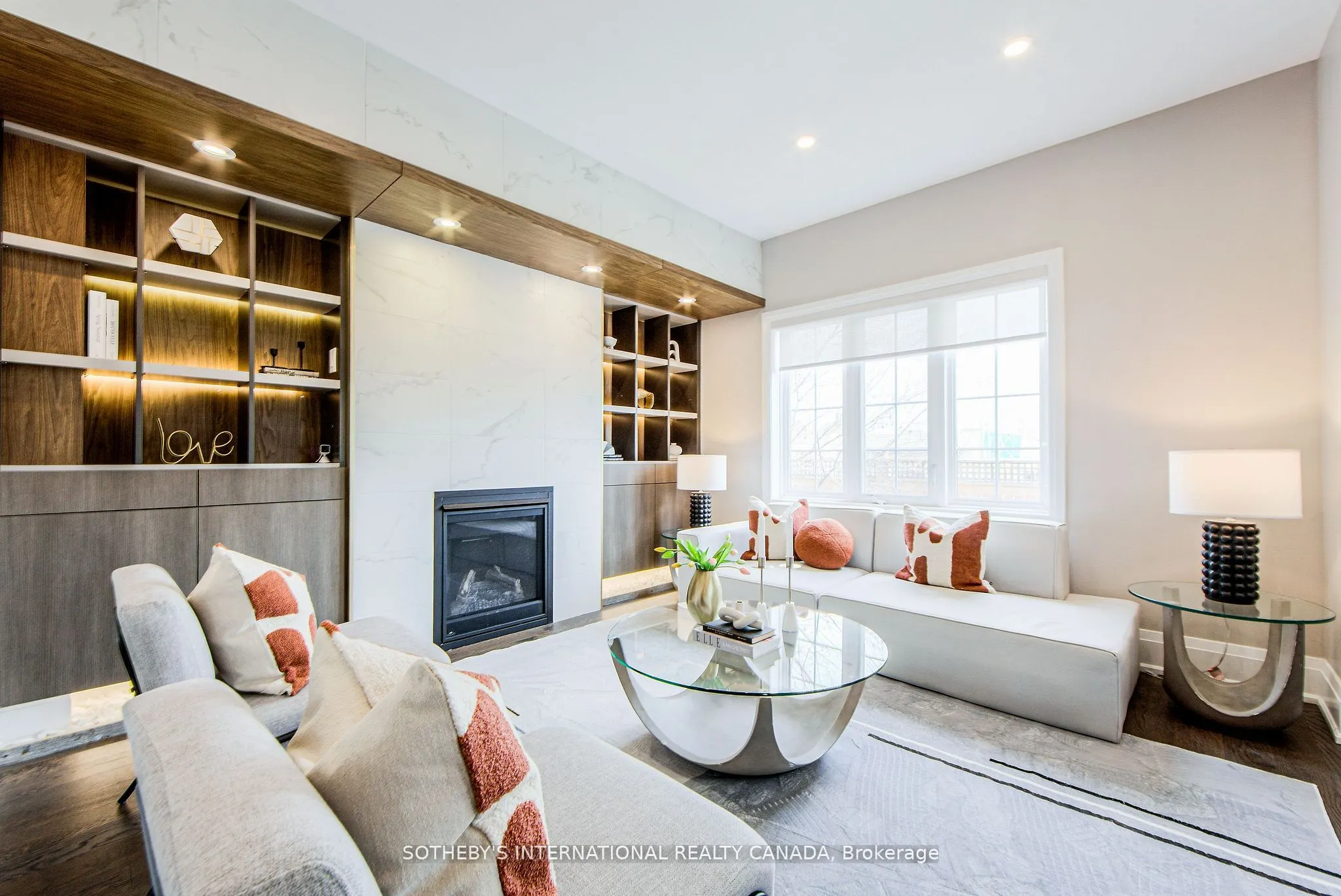 21 Sir Frederick Banting Way, #1