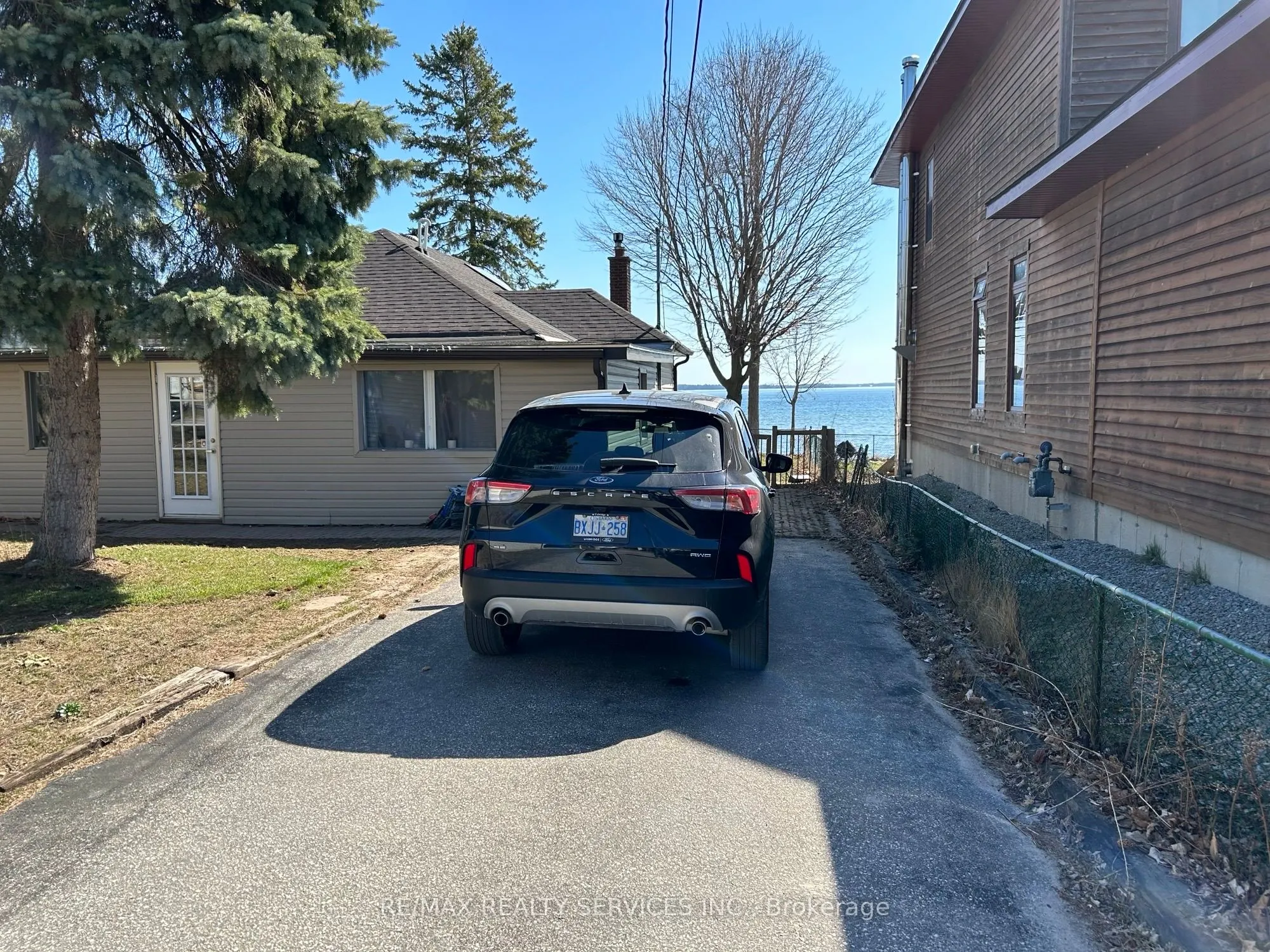 907 Adams Road