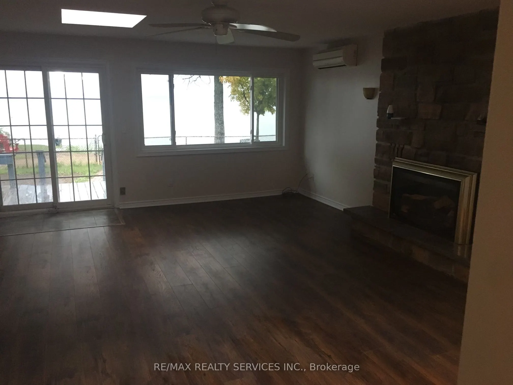 907 Adams Road