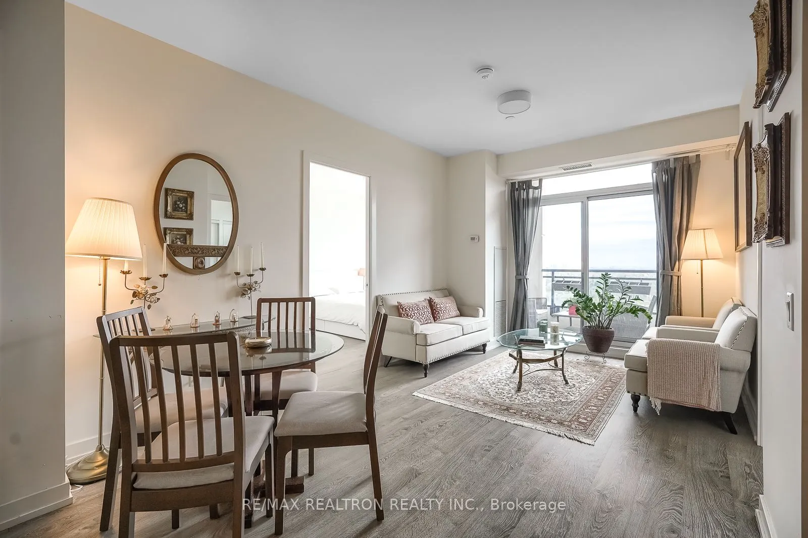 1 Grandview Avenue, #2707