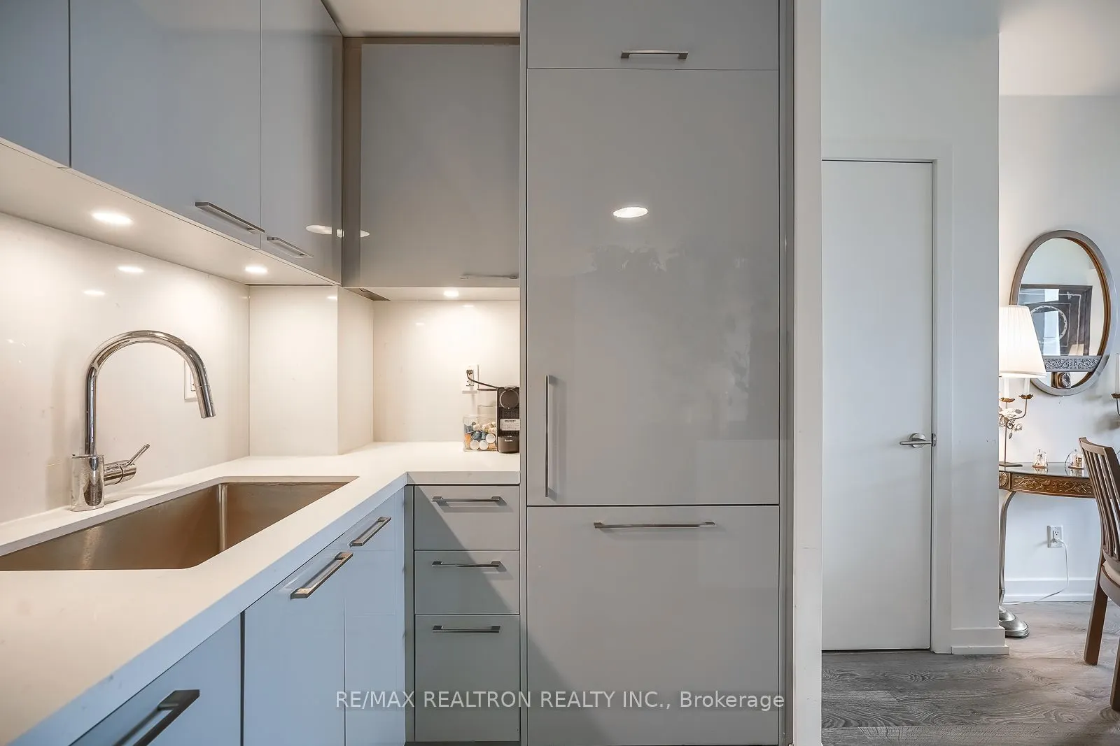 1 Grandview Avenue, #2707