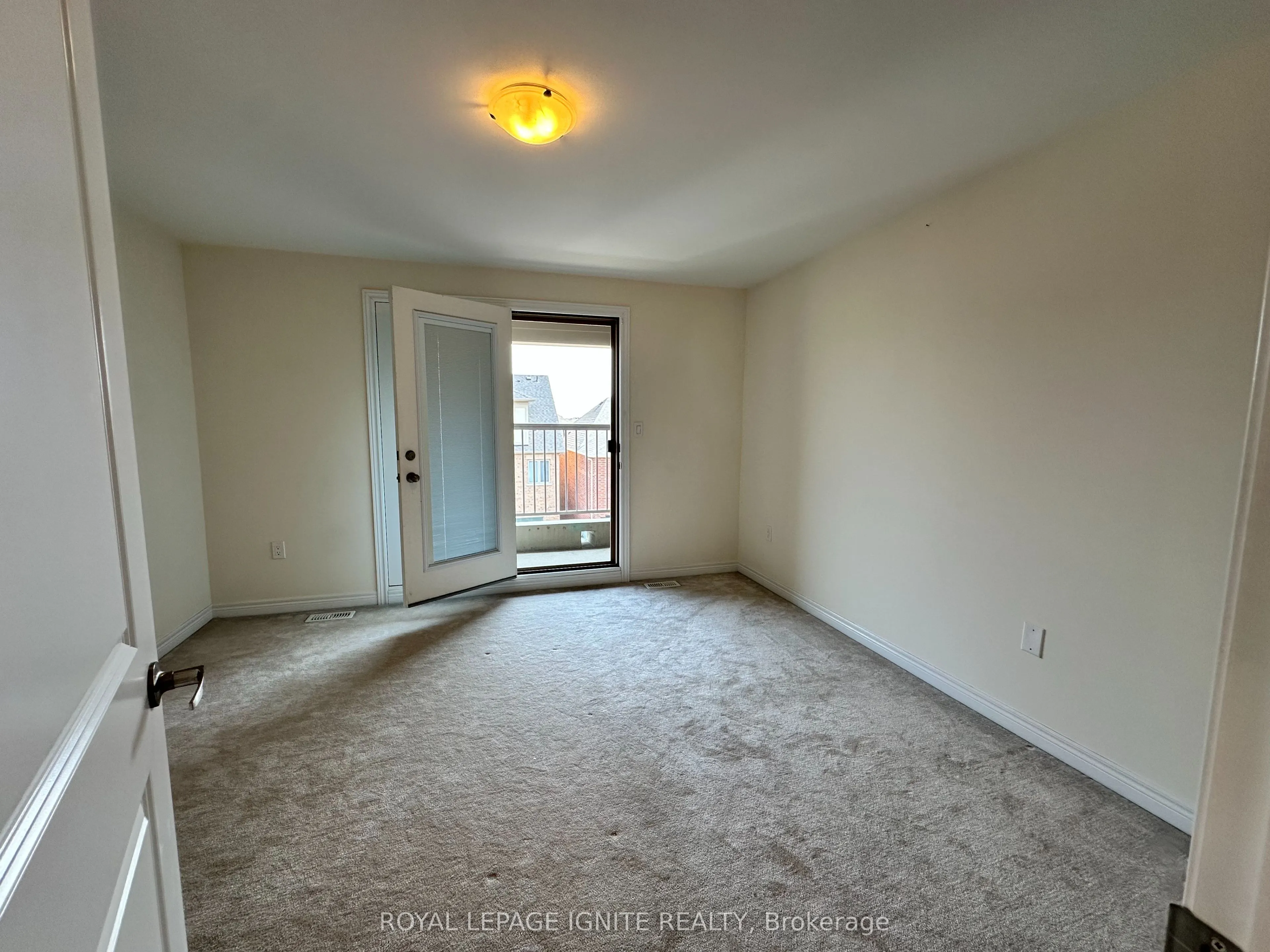 27 Oren Street