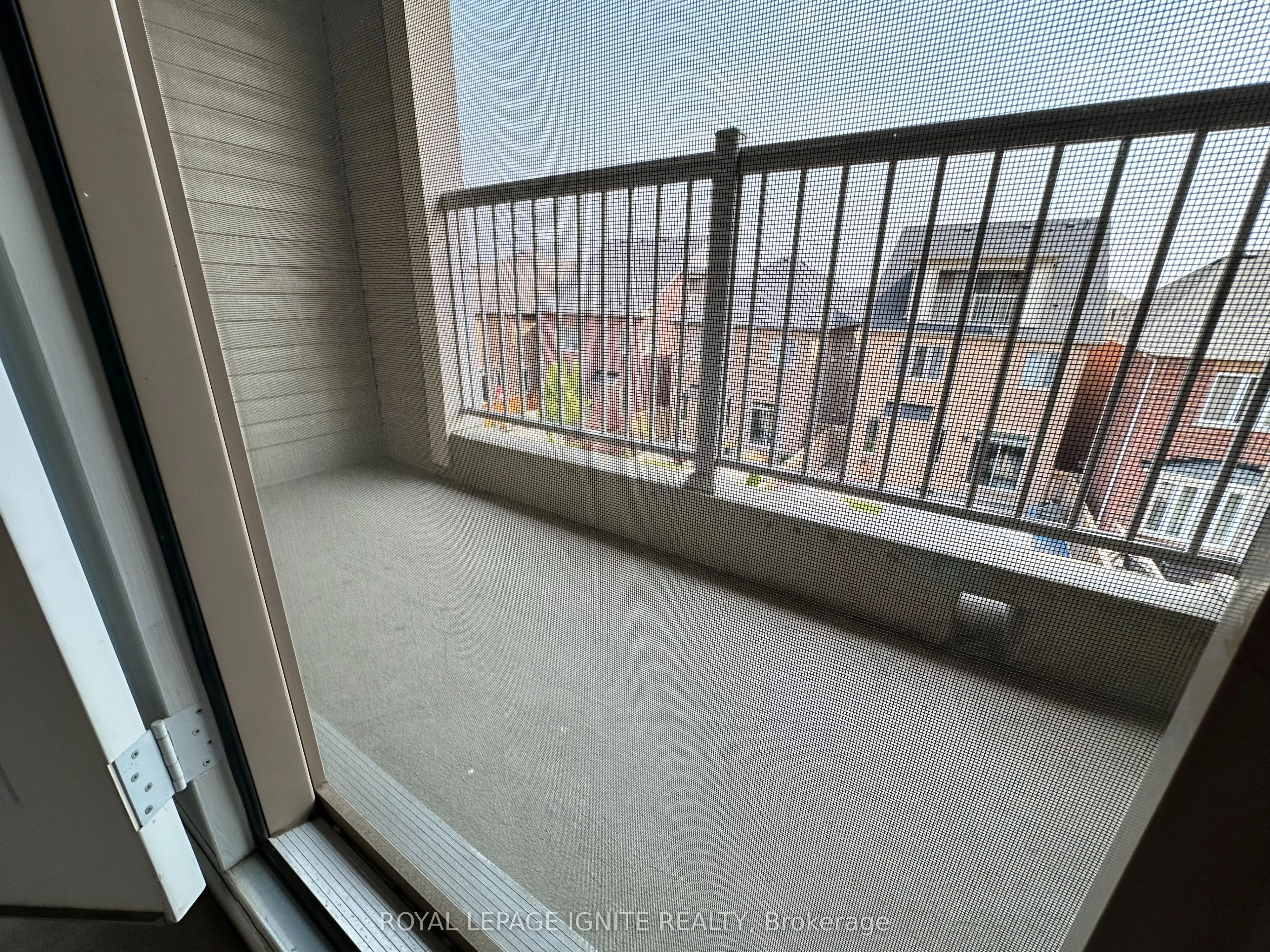 27 Oren Street