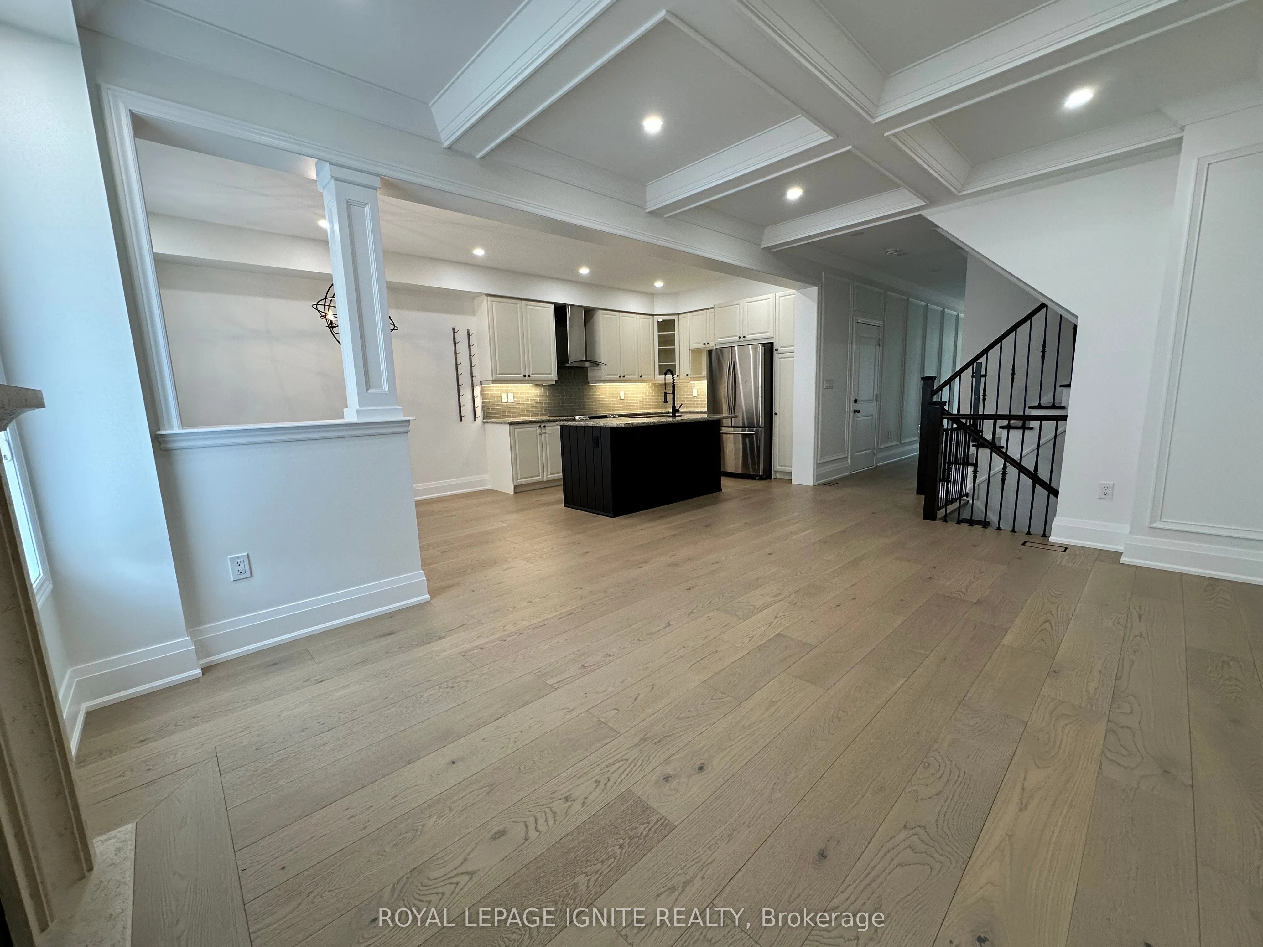 27 Oren Street