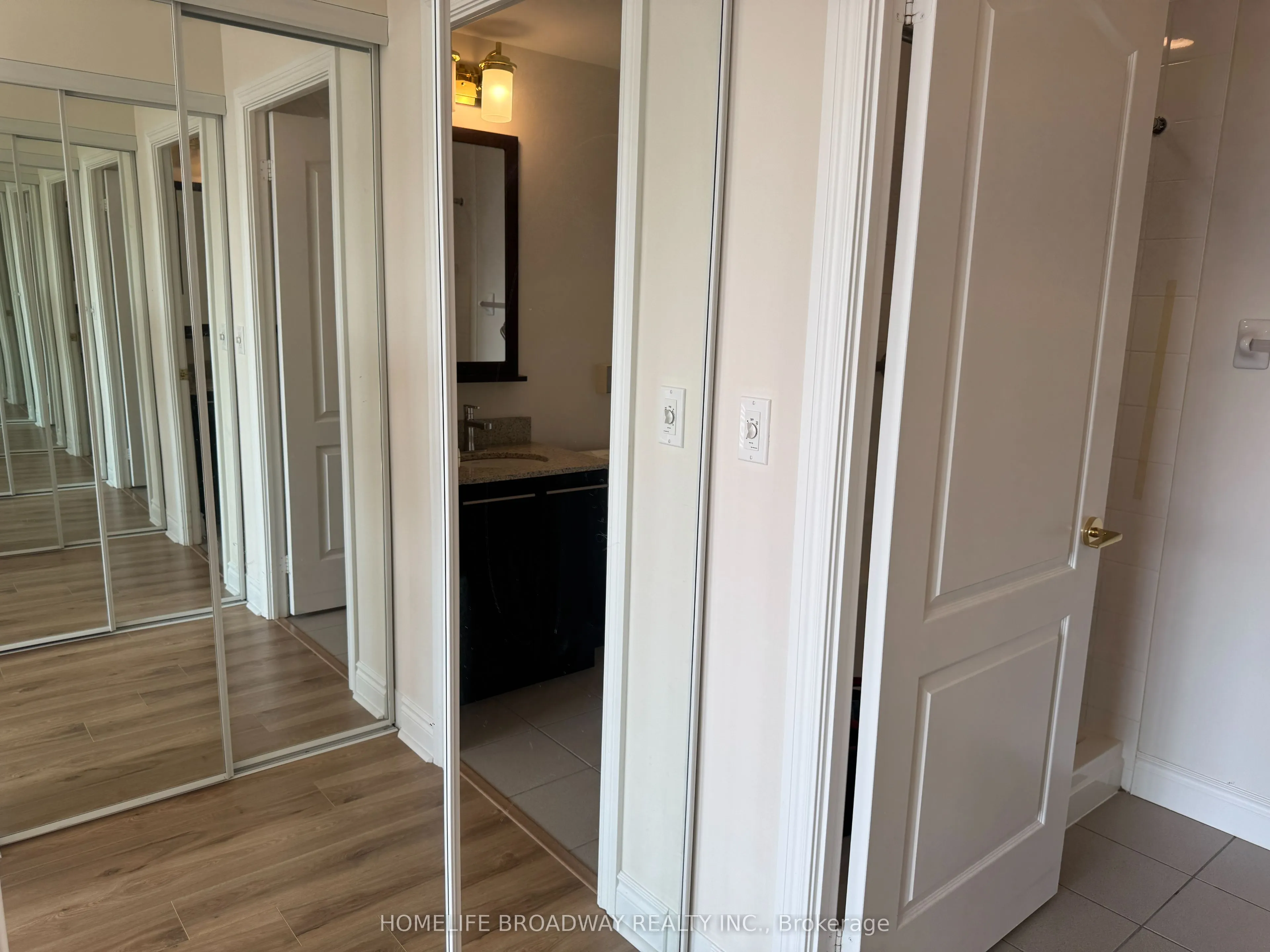 11211 Yonge Street, #A1103