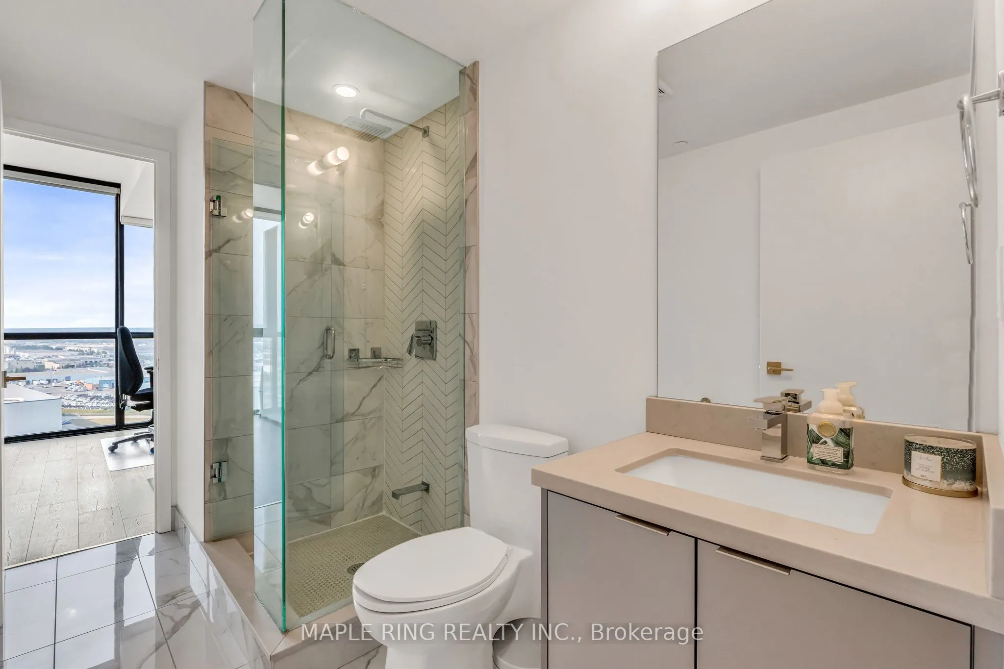 2916 Highway 7 Road, #1807