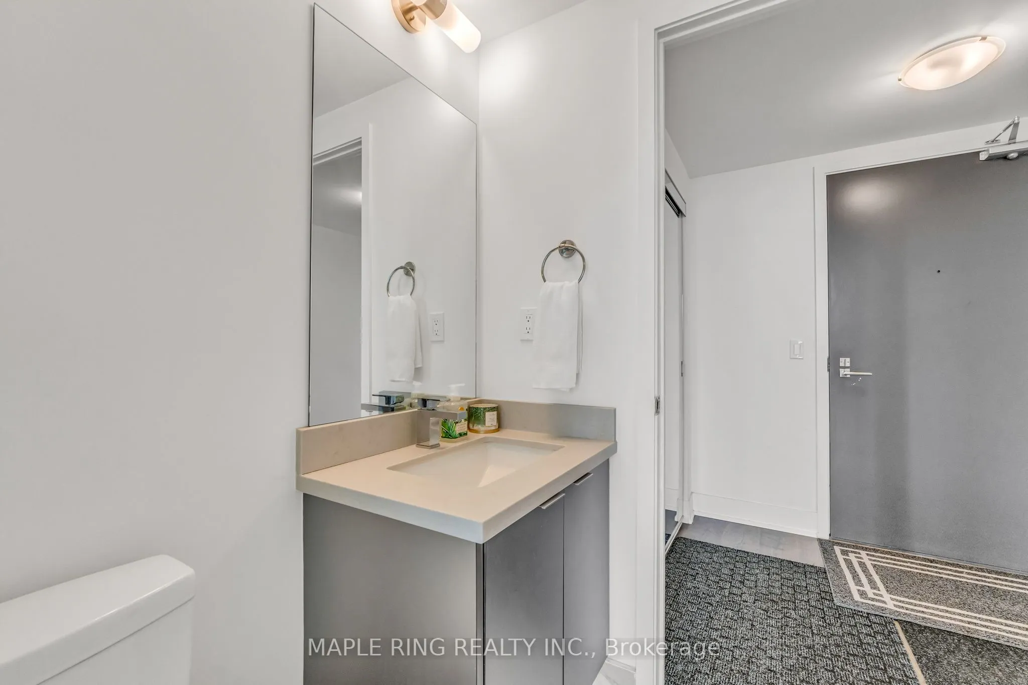 2916 Highway 7 Road, #1807