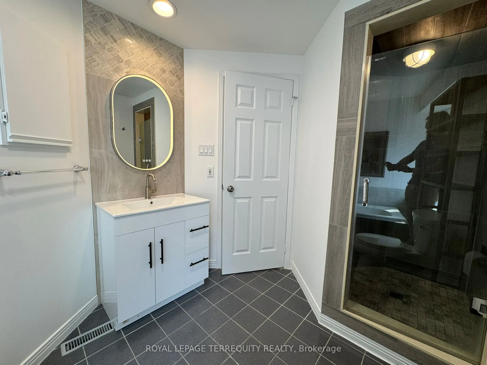 32 Juniper Crescent