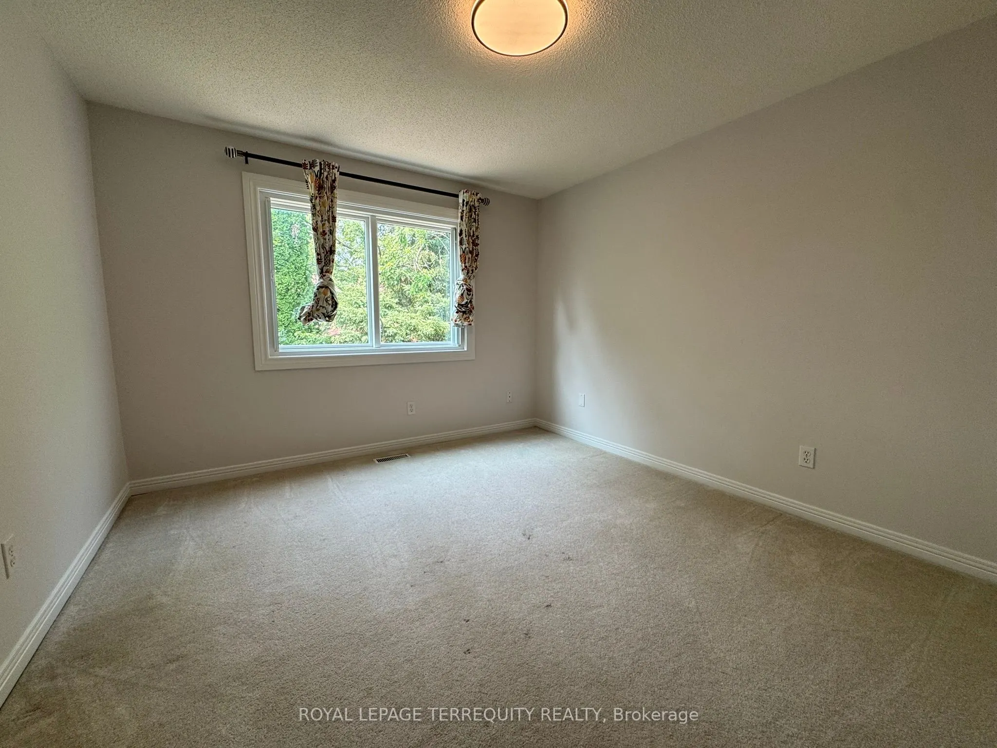 32 Juniper Crescent