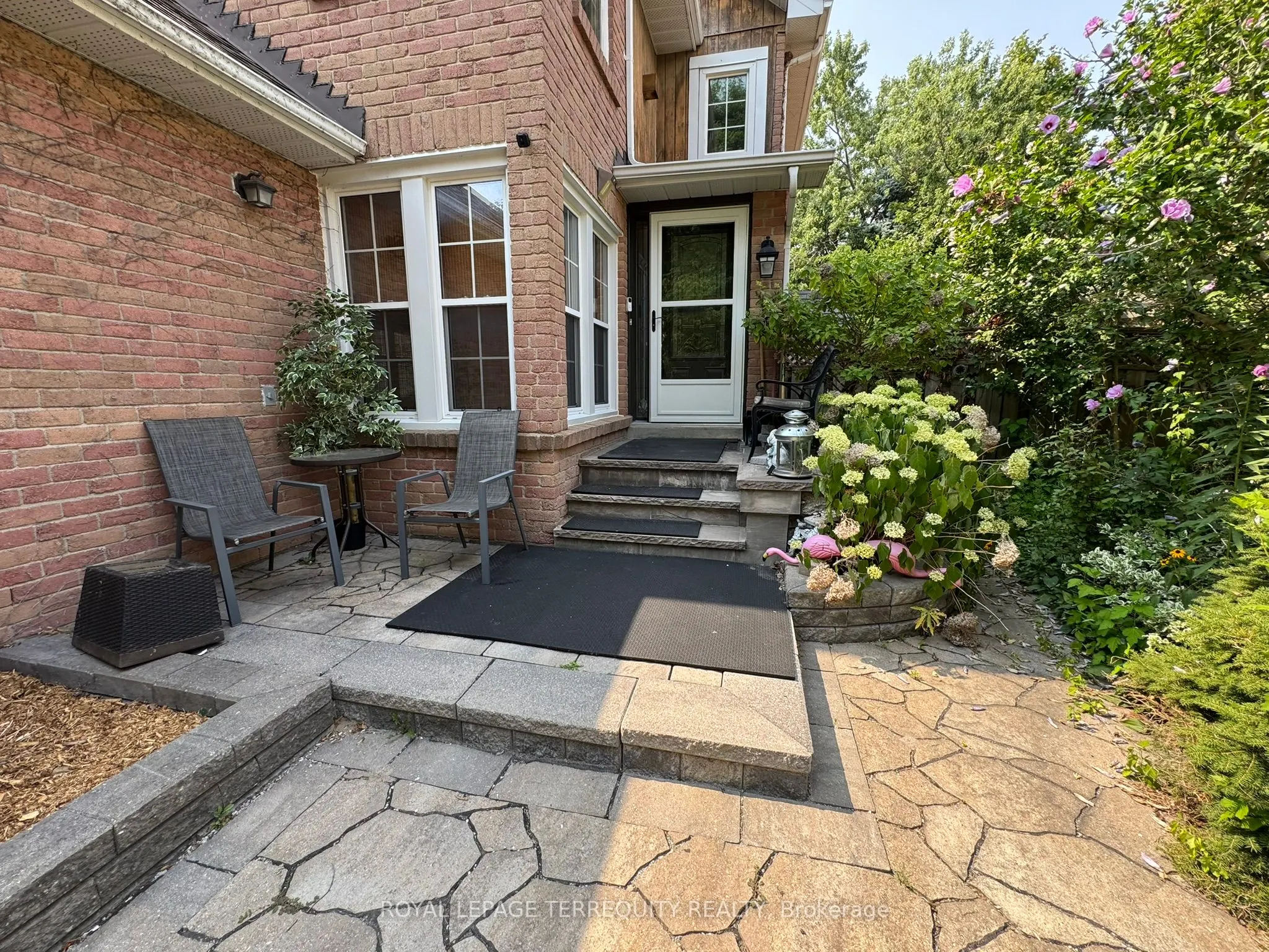 32 Juniper Crescent