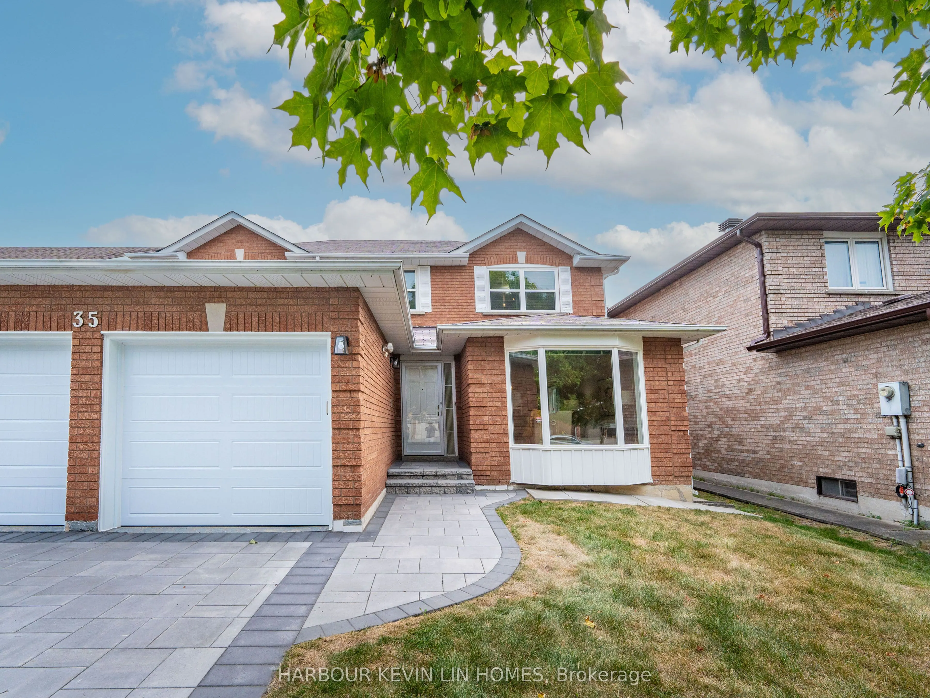 35 Lynngrove Crescent