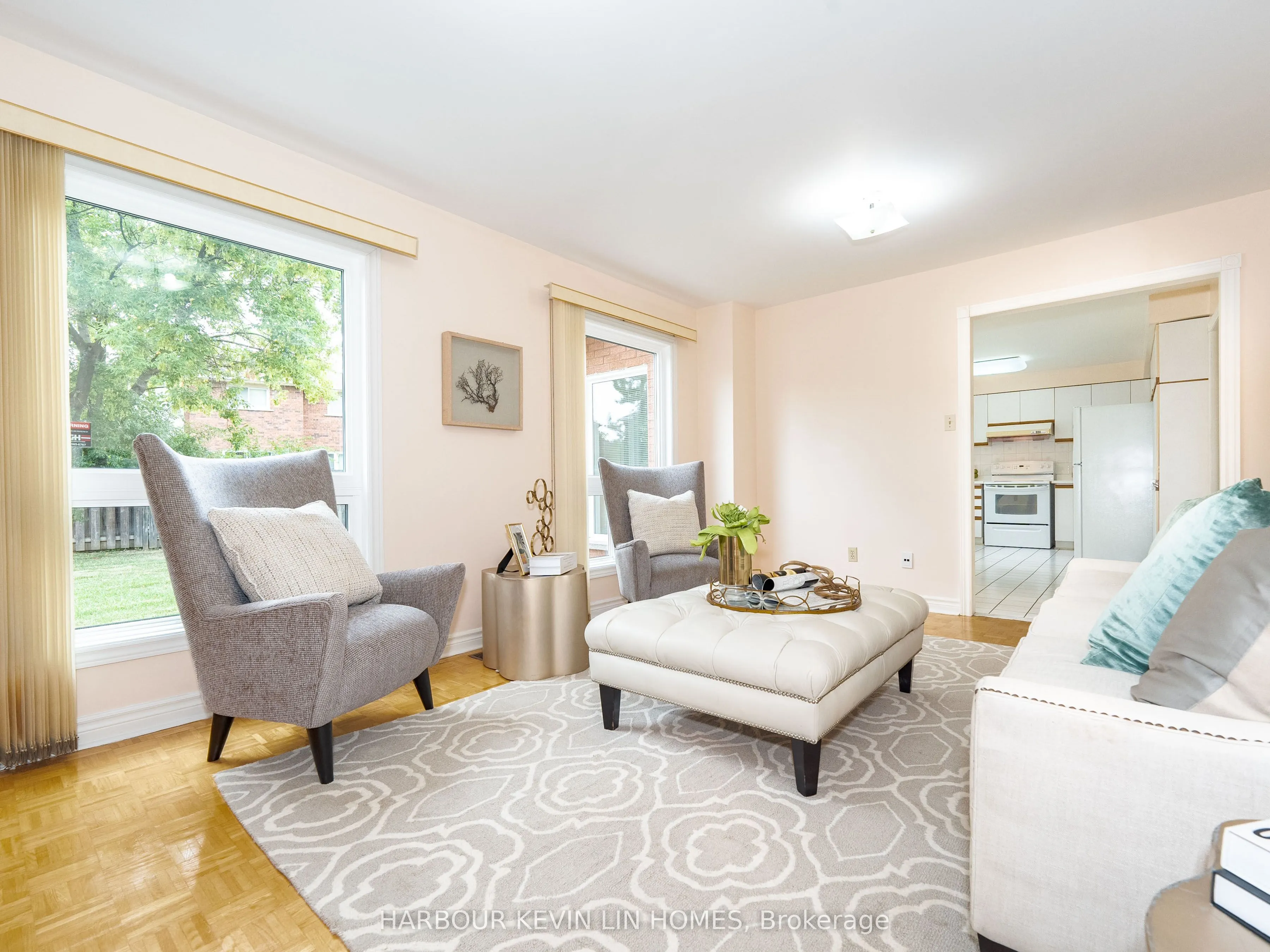35 Lynngrove Crescent