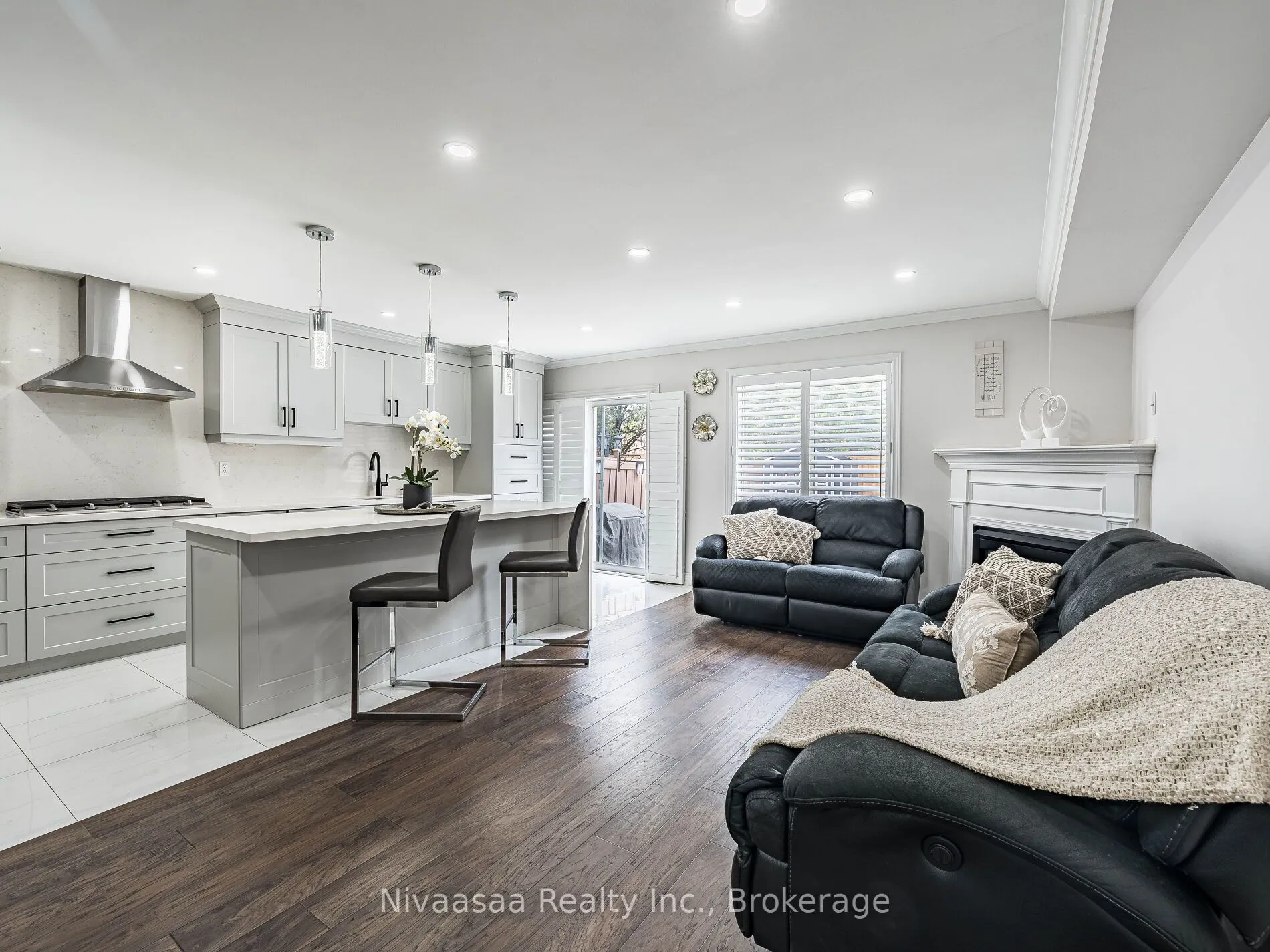 155 Castle Park Boulevard