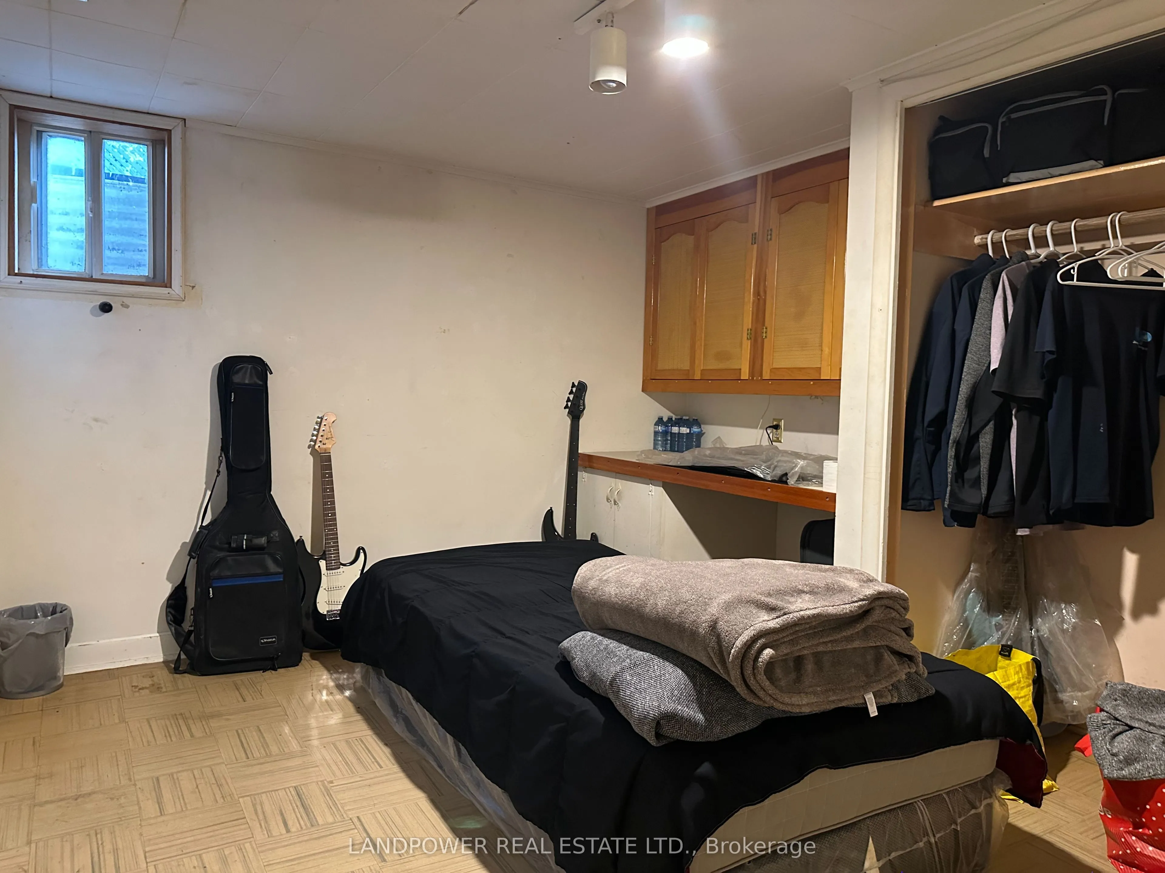 44 Starlight Crescent