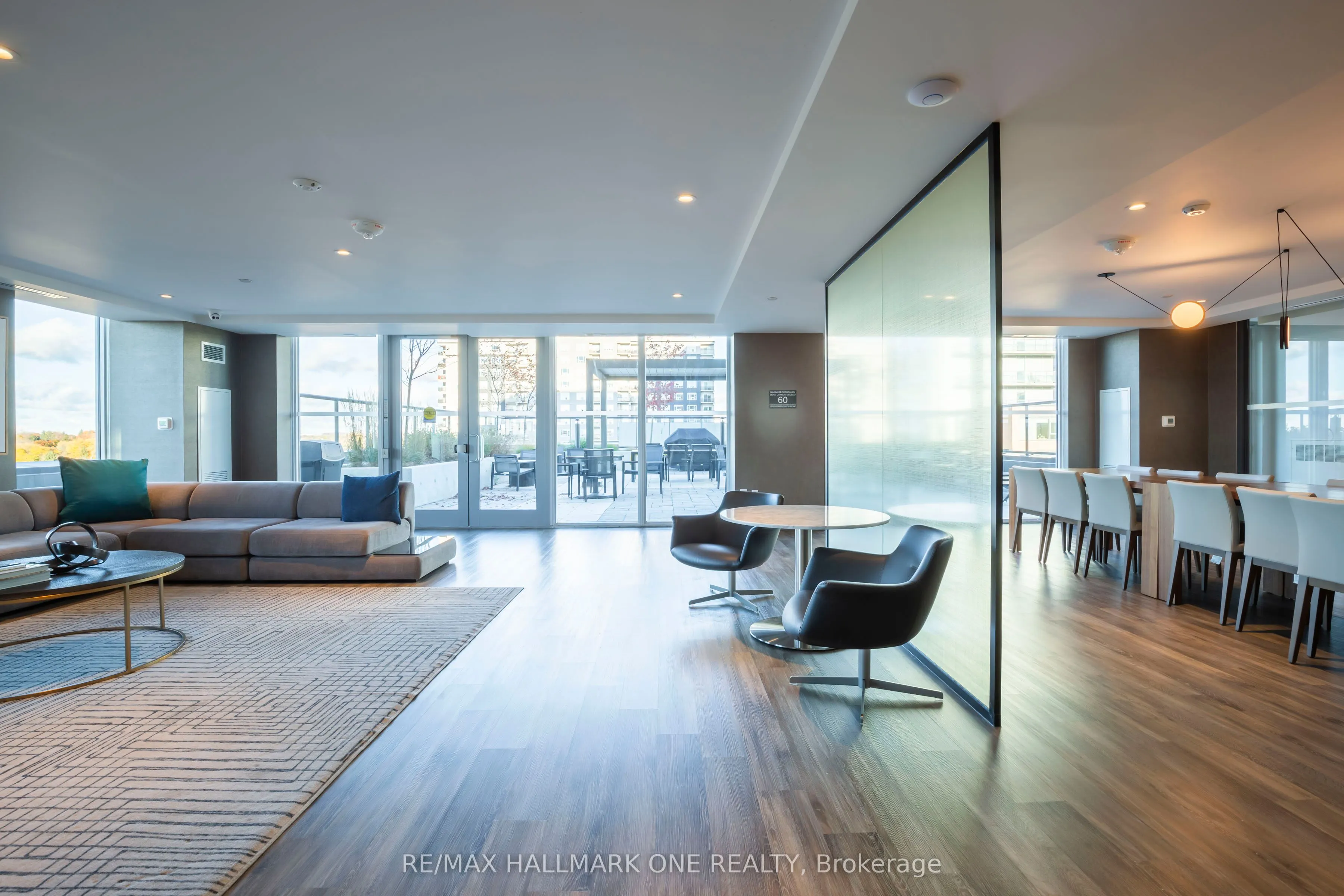 185 Deerfield Road, #904