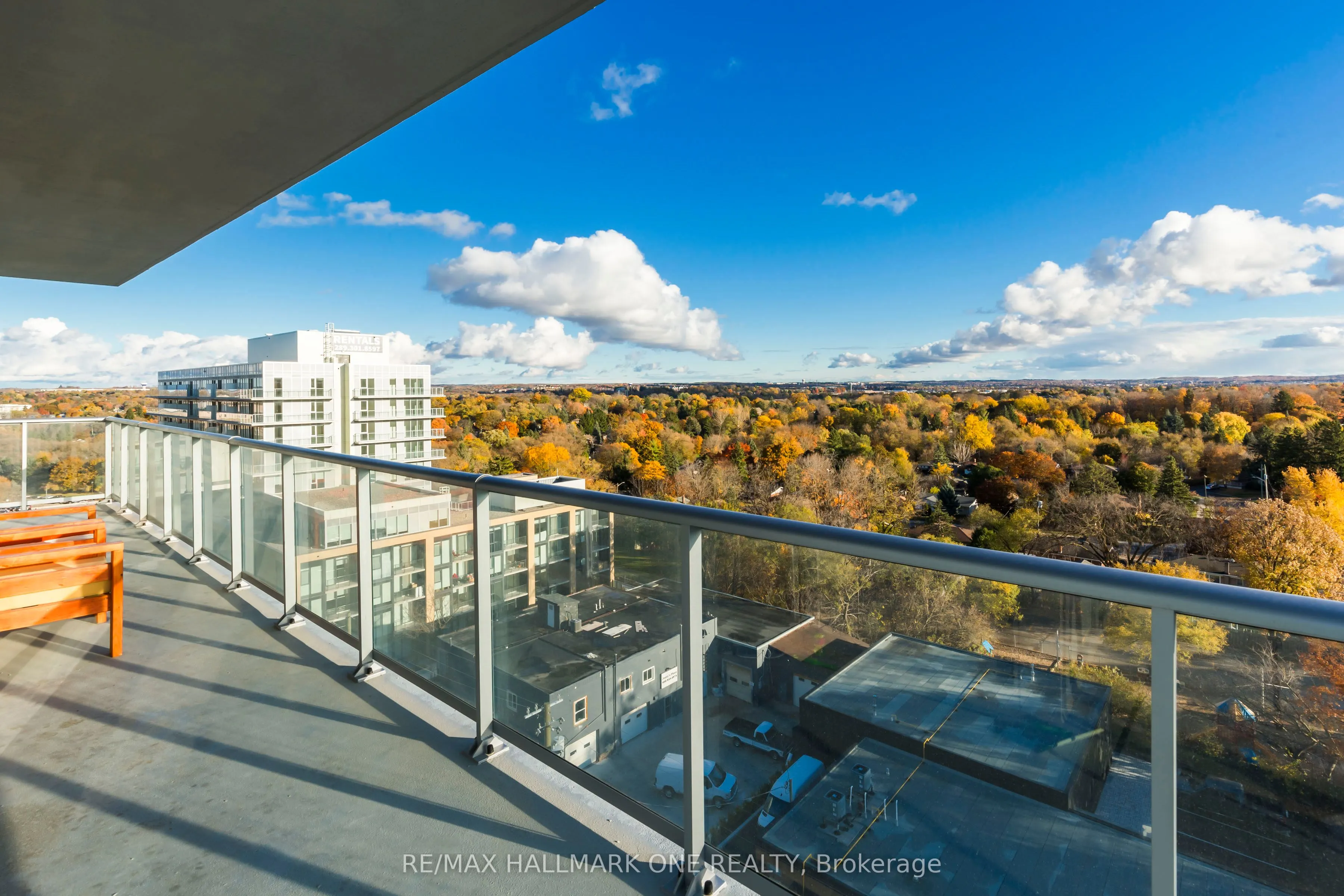 185 Deerfield Road, #904