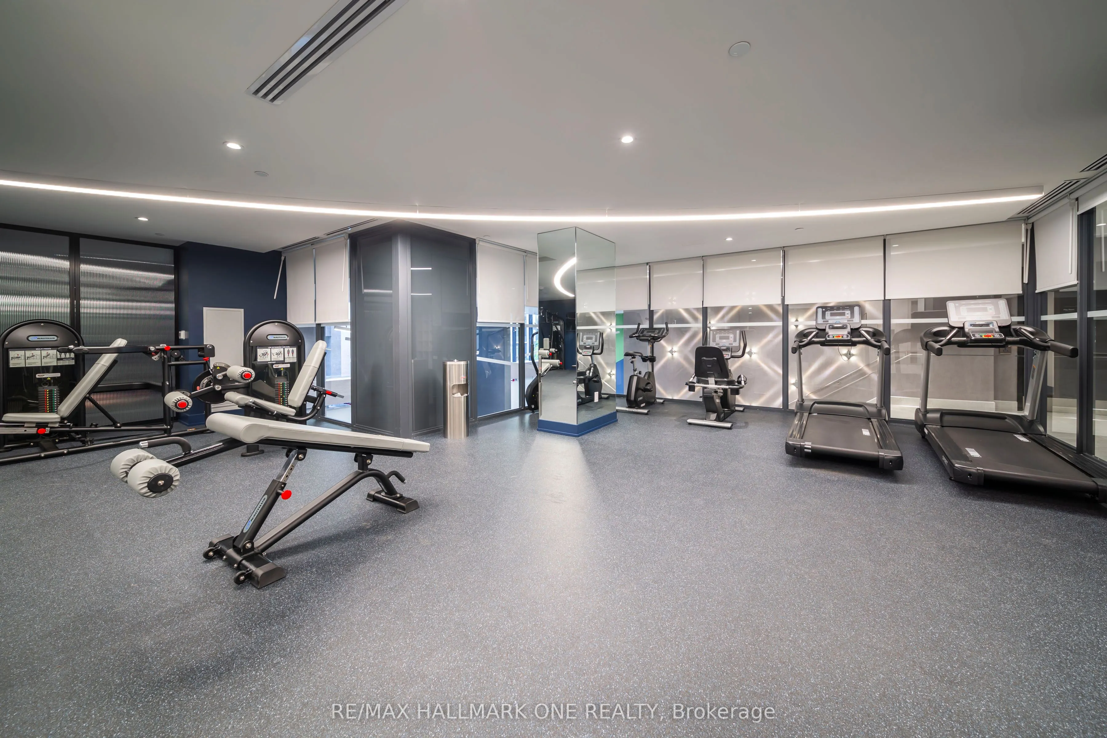 185 Deerfield Road, #904