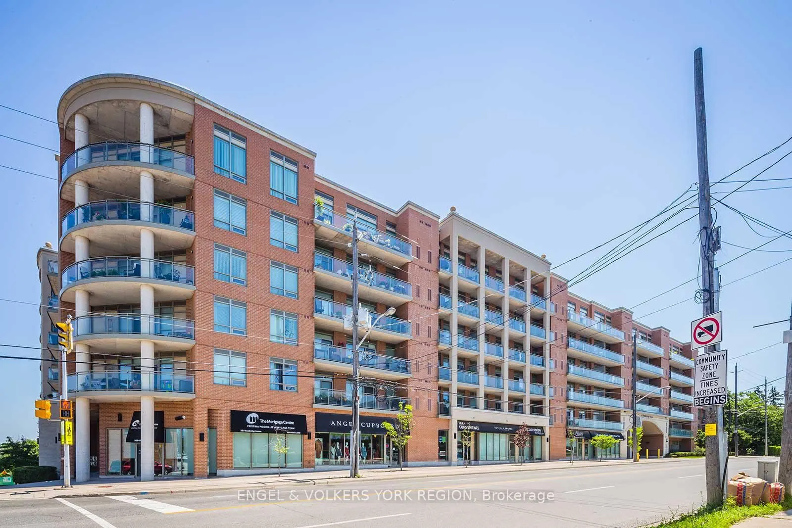 281 Woodbridge Avenue, #106