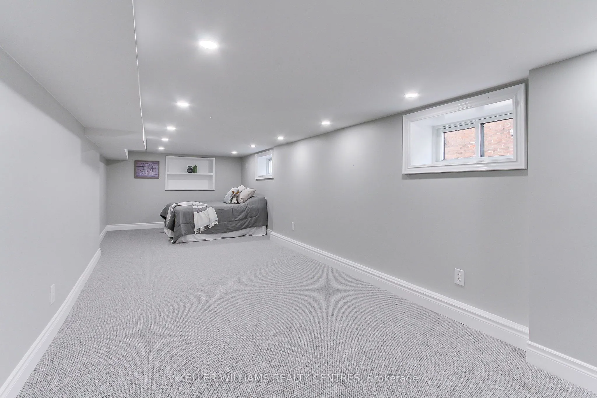 379 Park Avenue
