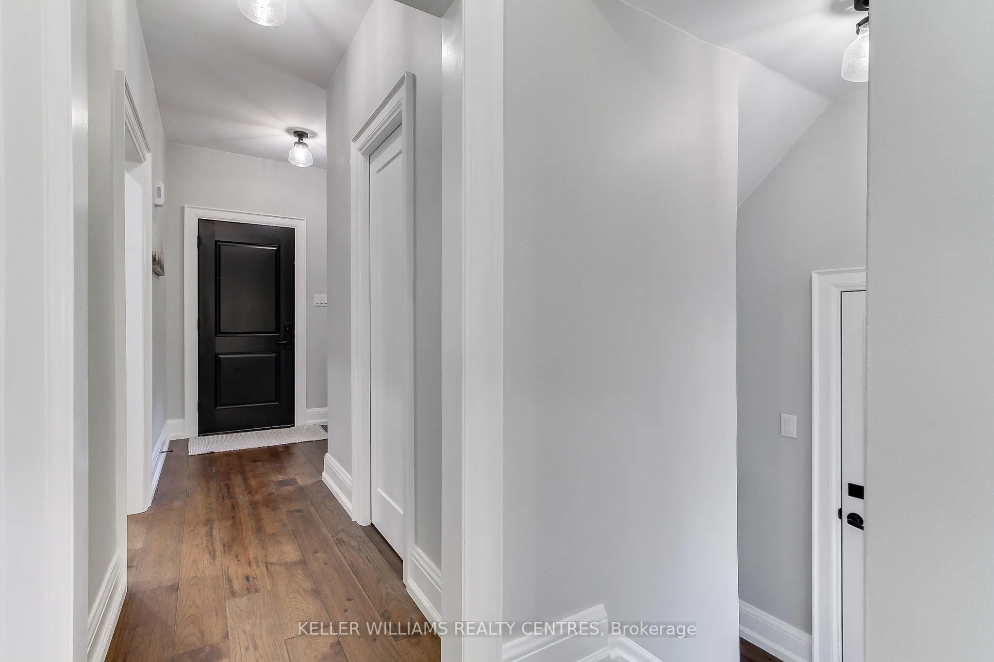 379 Park Avenue