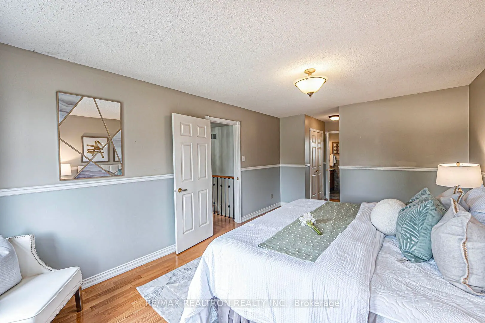 53 Leighland Drive