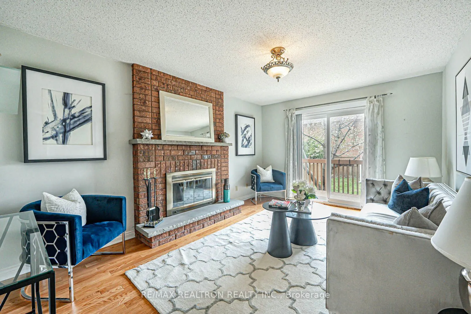 53 Leighland Drive