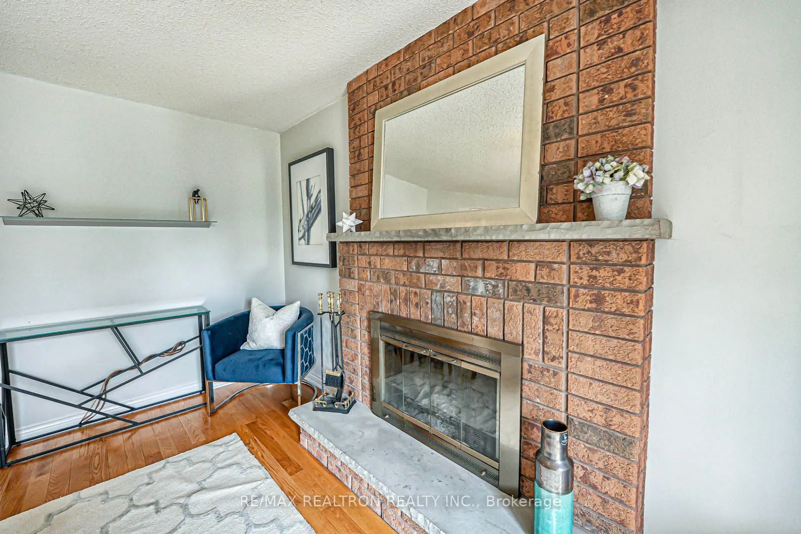 53 Leighland Drive
