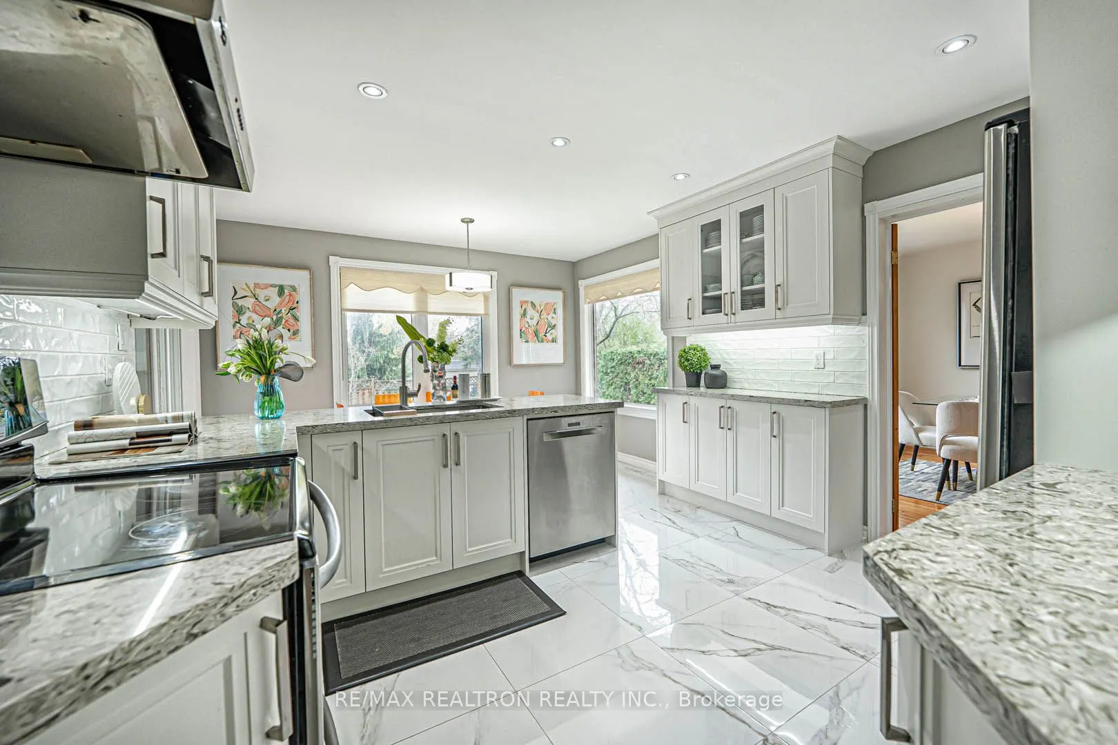 53 Leighland Drive