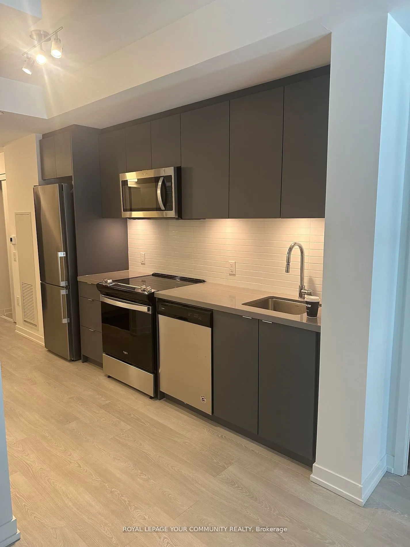 8868 Yonge Street, #225