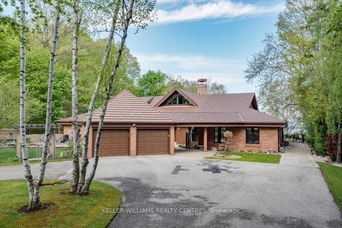 700 Lake Drive N