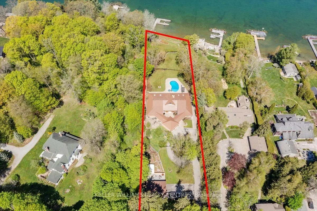 700 Lake Drive N