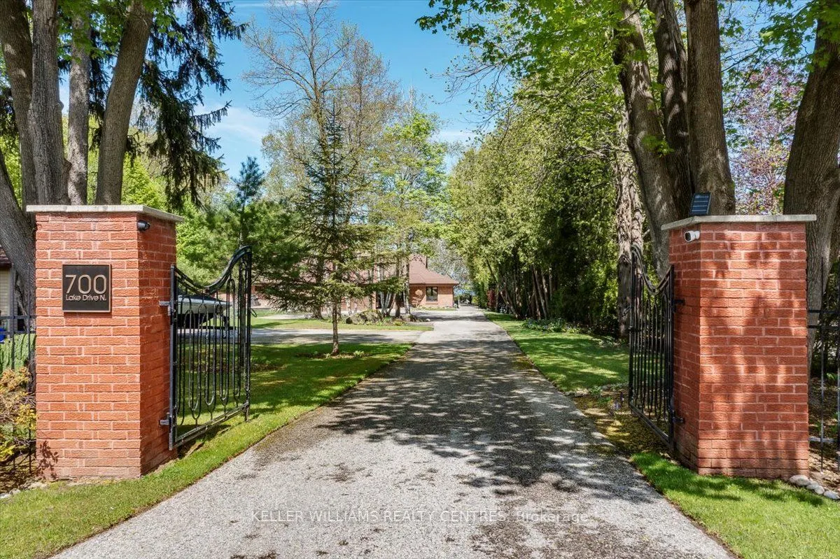 700 Lake Drive N