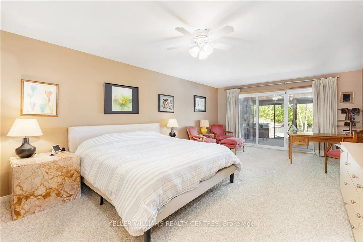 700 Lake Drive N