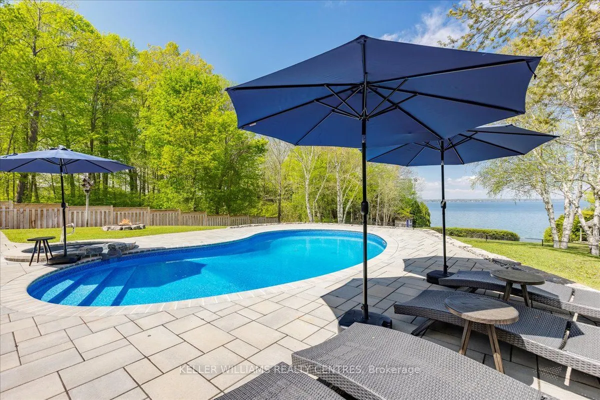 700 Lake Drive N