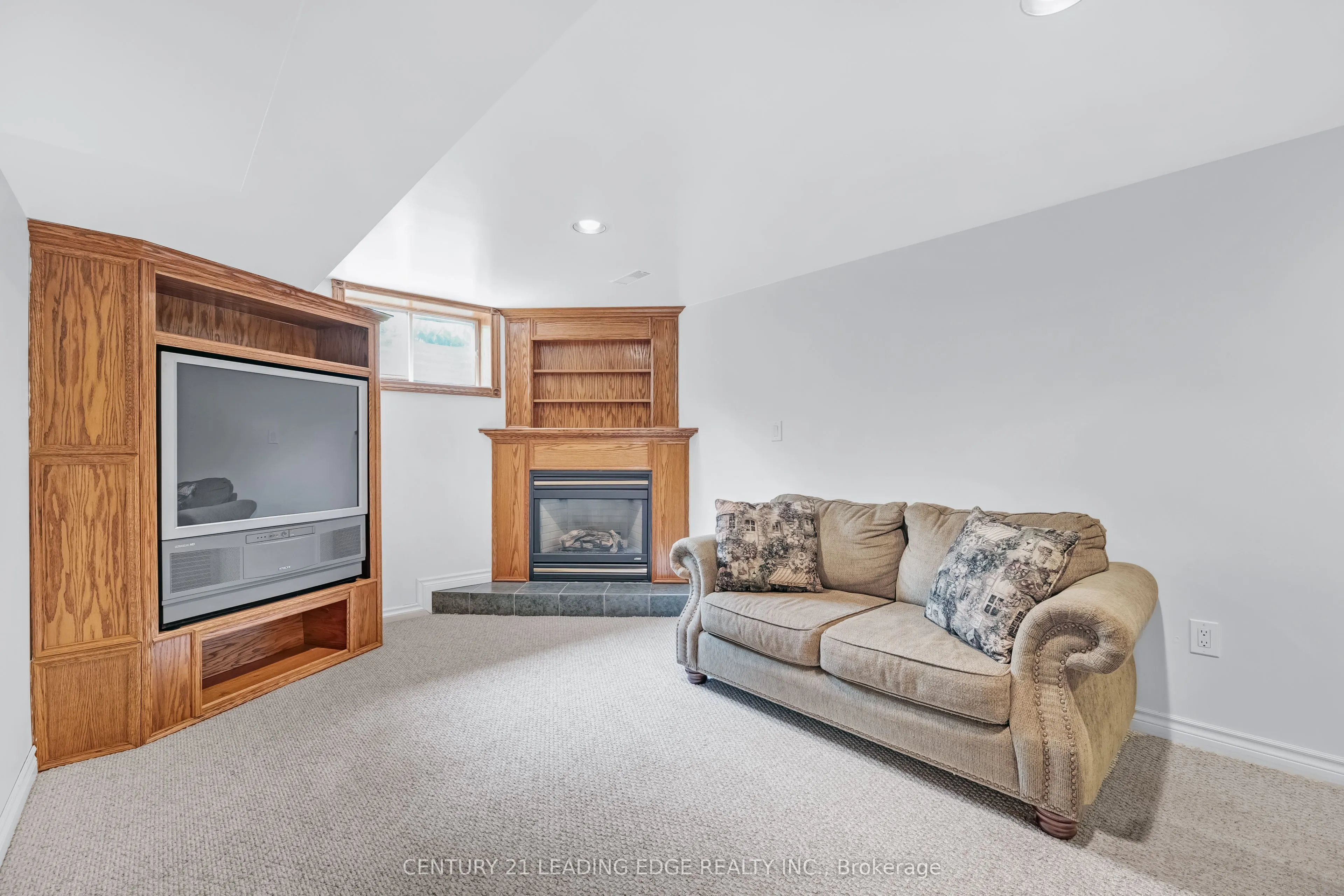 40 Birchard Boulevard