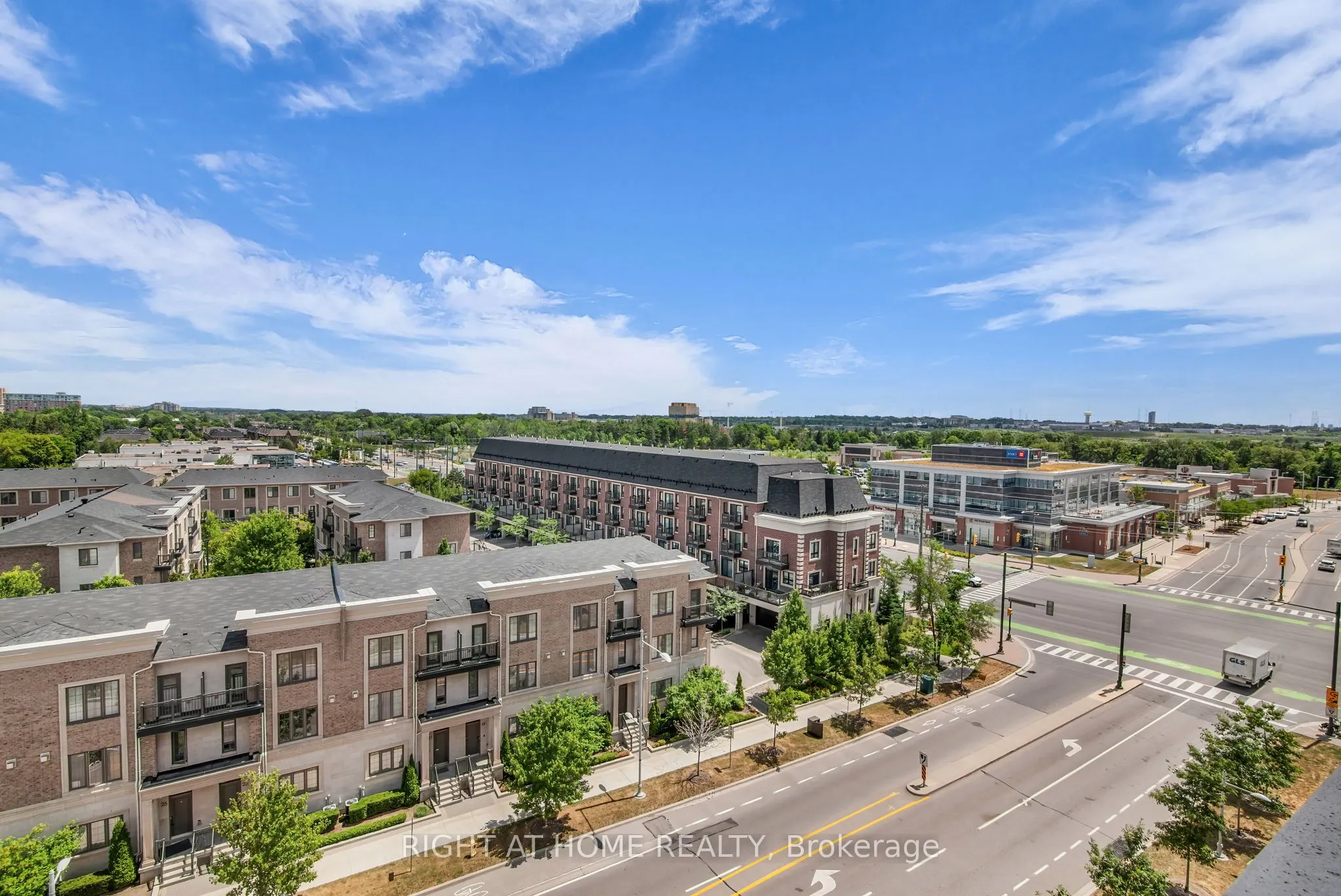 278 Buchanan Drive, #807E