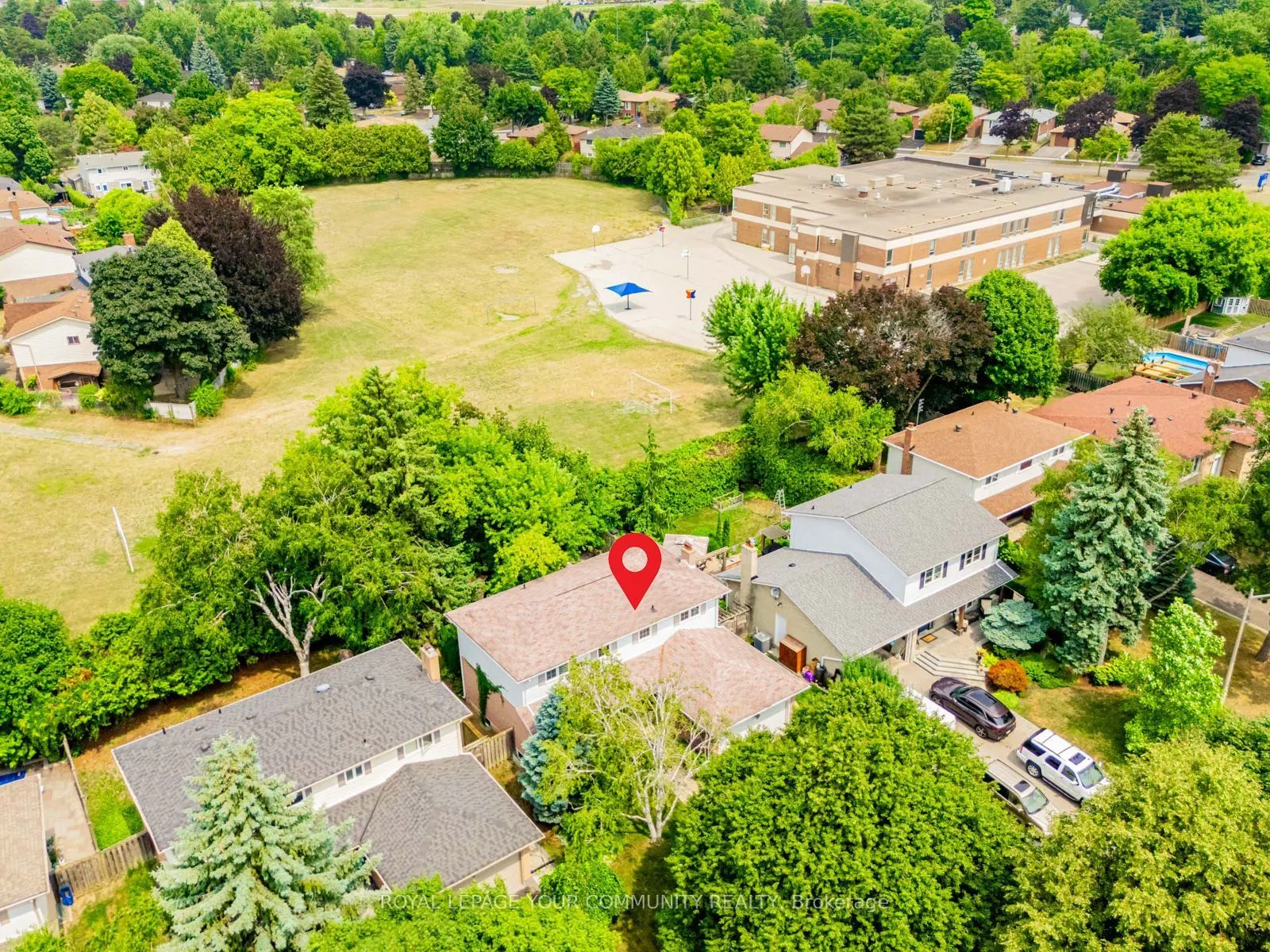 10 Banquo Road